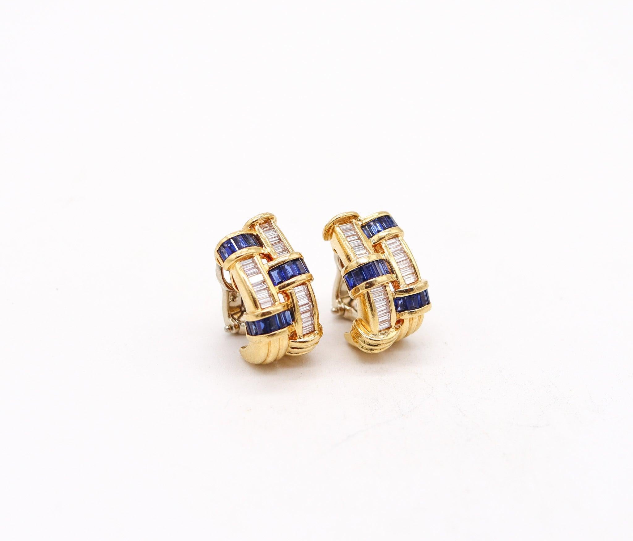 Modernista CHARLES KRYPELL Hoops Earrings In 18Kt Gold 3.94 Ctw In Diamonds & Sapphires in vendita