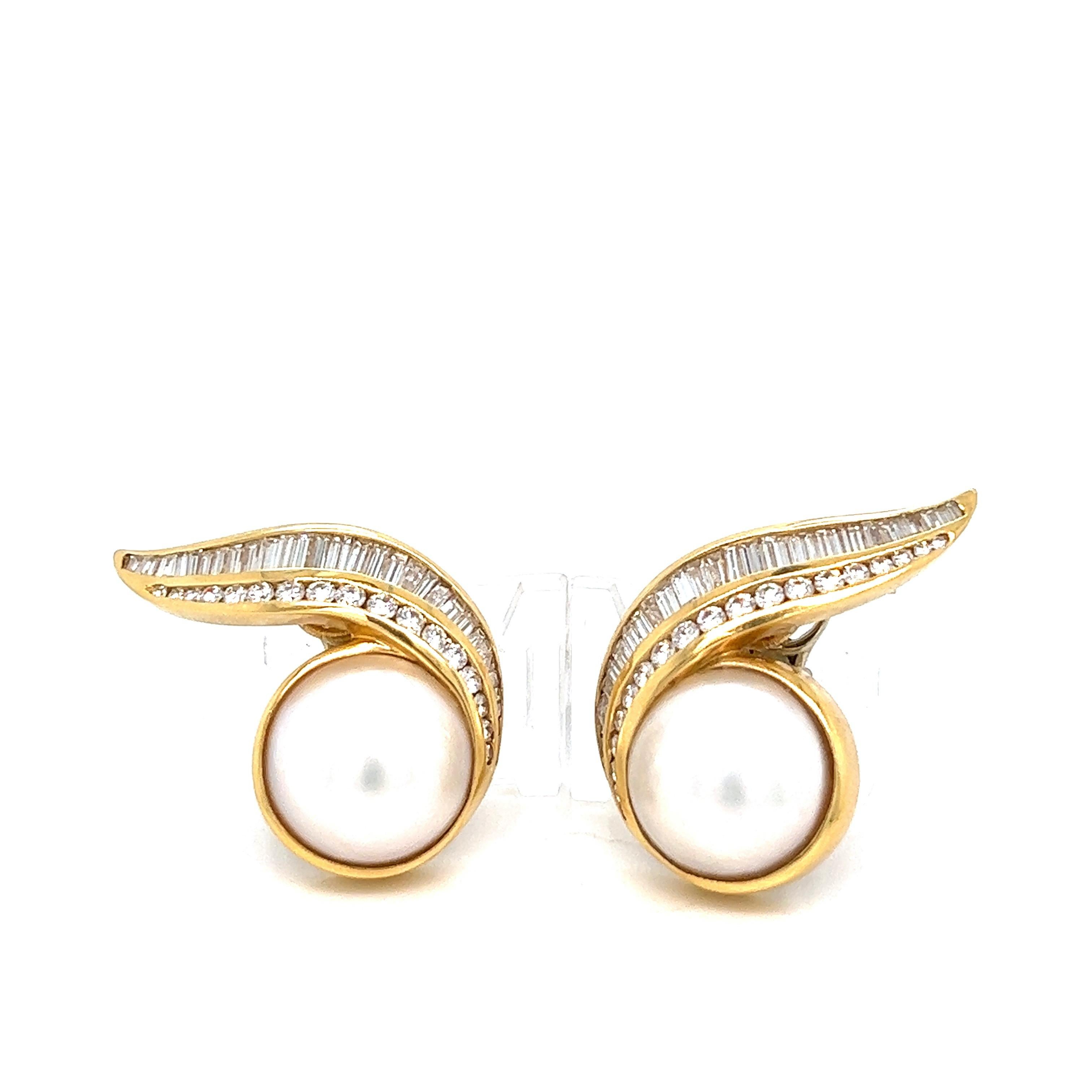 Women's Charles Krypell Mabé Pearls Diamond Gold Ear Clips For Sale