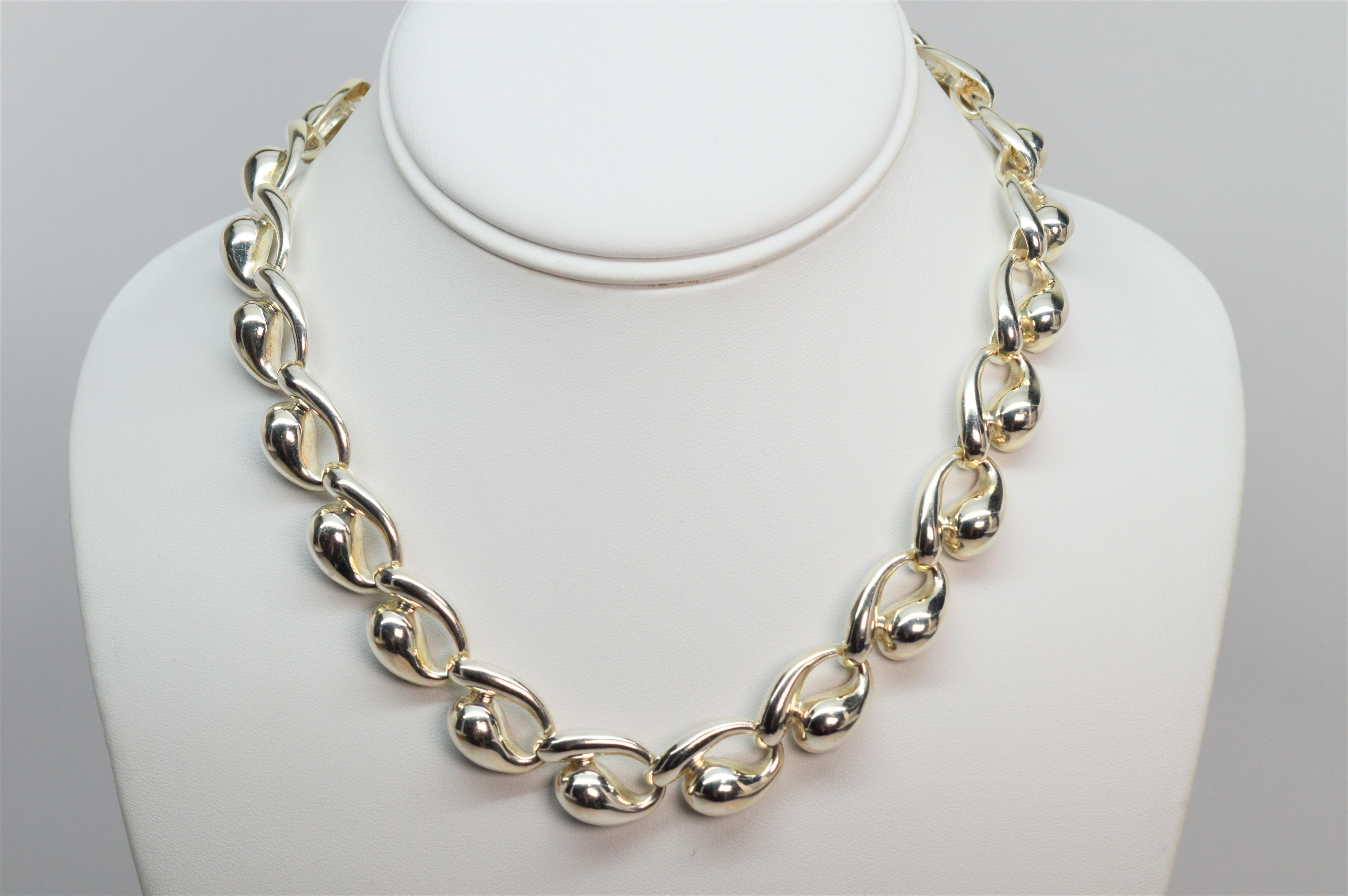 Charles Krypell Sculptured Sterling Silver Necklace In Excellent Condition For Sale In Mount Kisco, NY