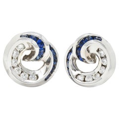 Charles Krypell, boucles d'oreilles tourbillon vintage en or blanc 18 carats avec saphirs et diamants