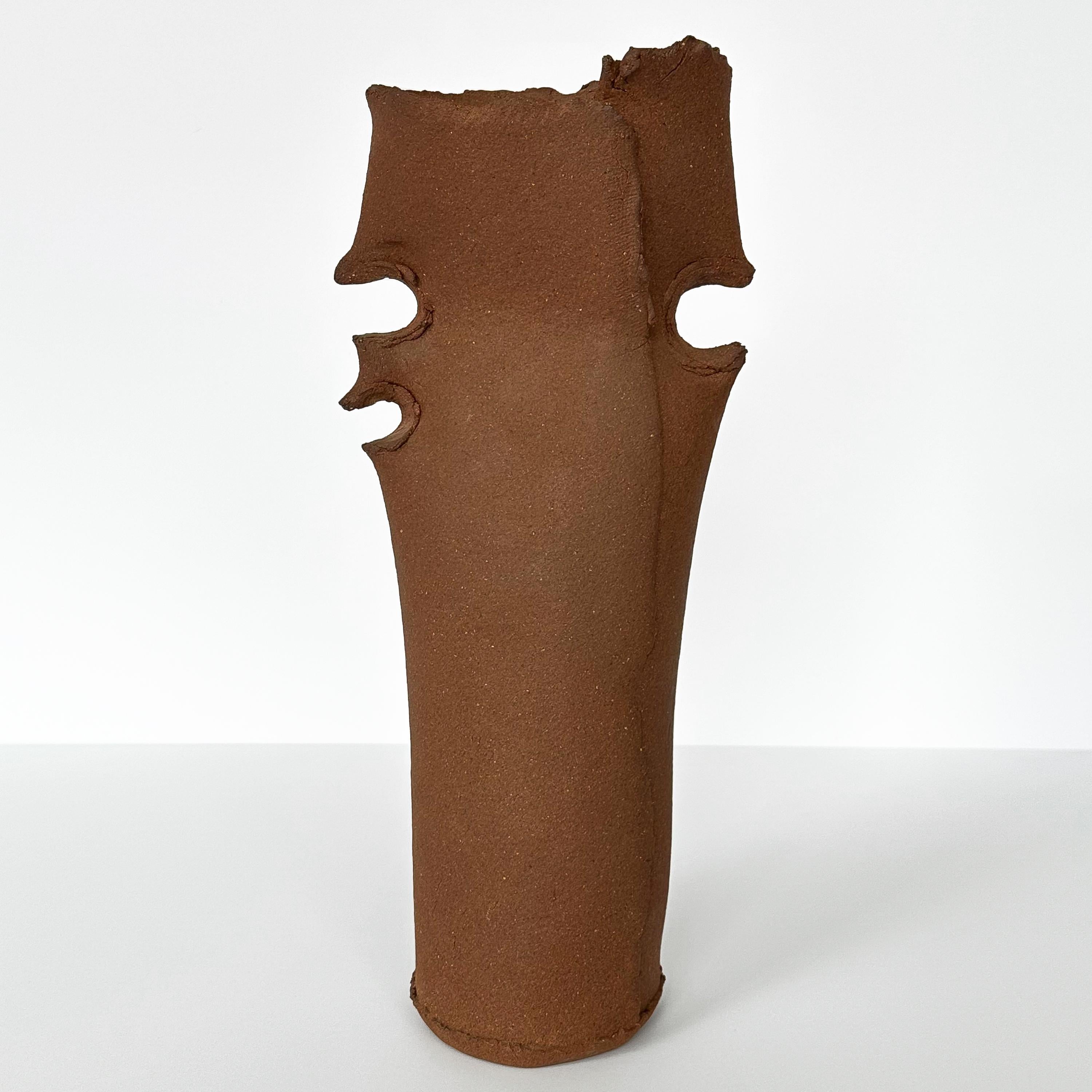 Charles Lakofsky Unglazed Stoneware Studio Pottery Vase In Good Condition In Chicago, IL