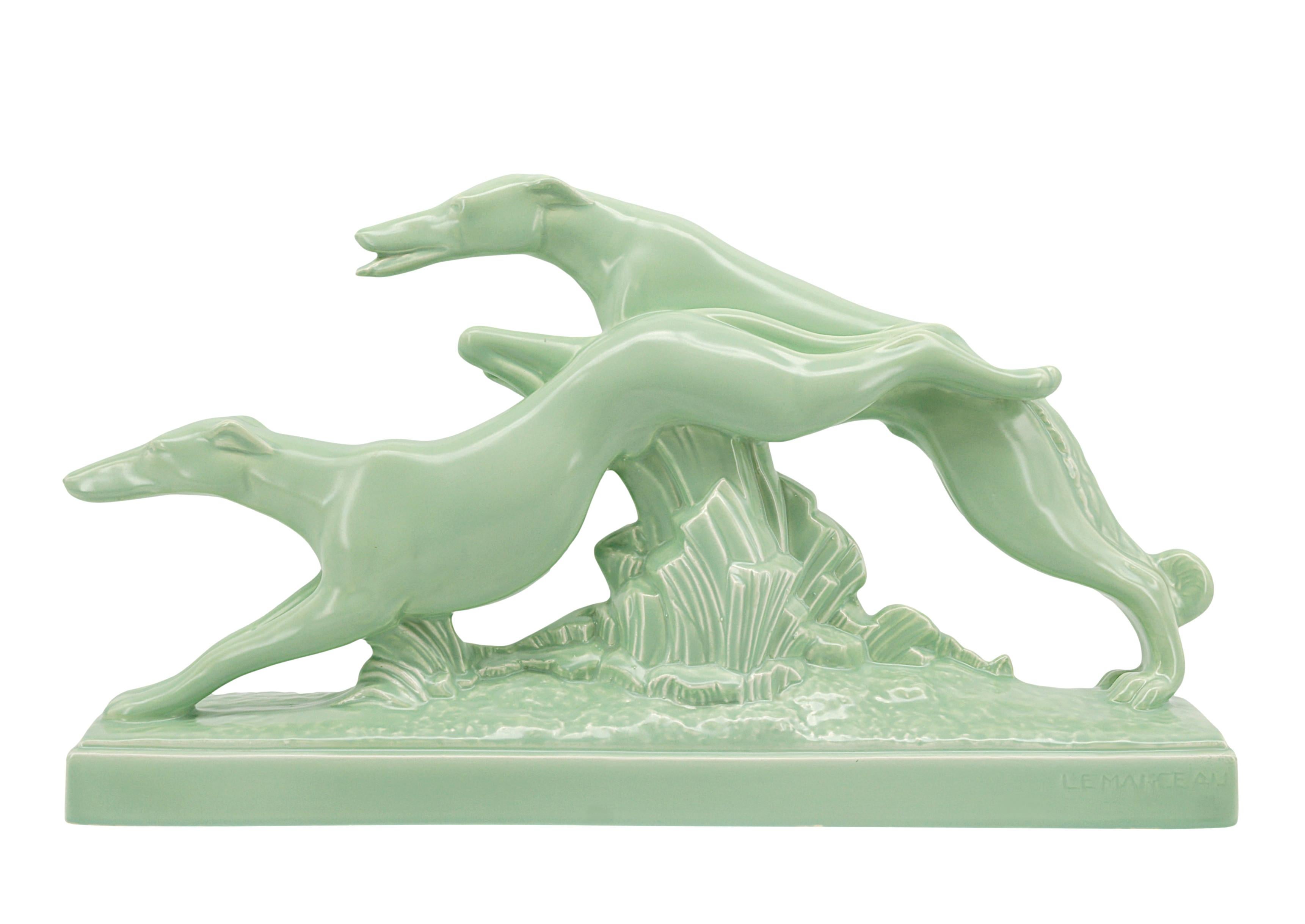 Charles LEMANCEAU Keramik-Keramik- Greyhound-Couple, Paar, 1920 im Zustand „Hervorragend“ im Angebot in Saint-Amans-des-Cots, FR