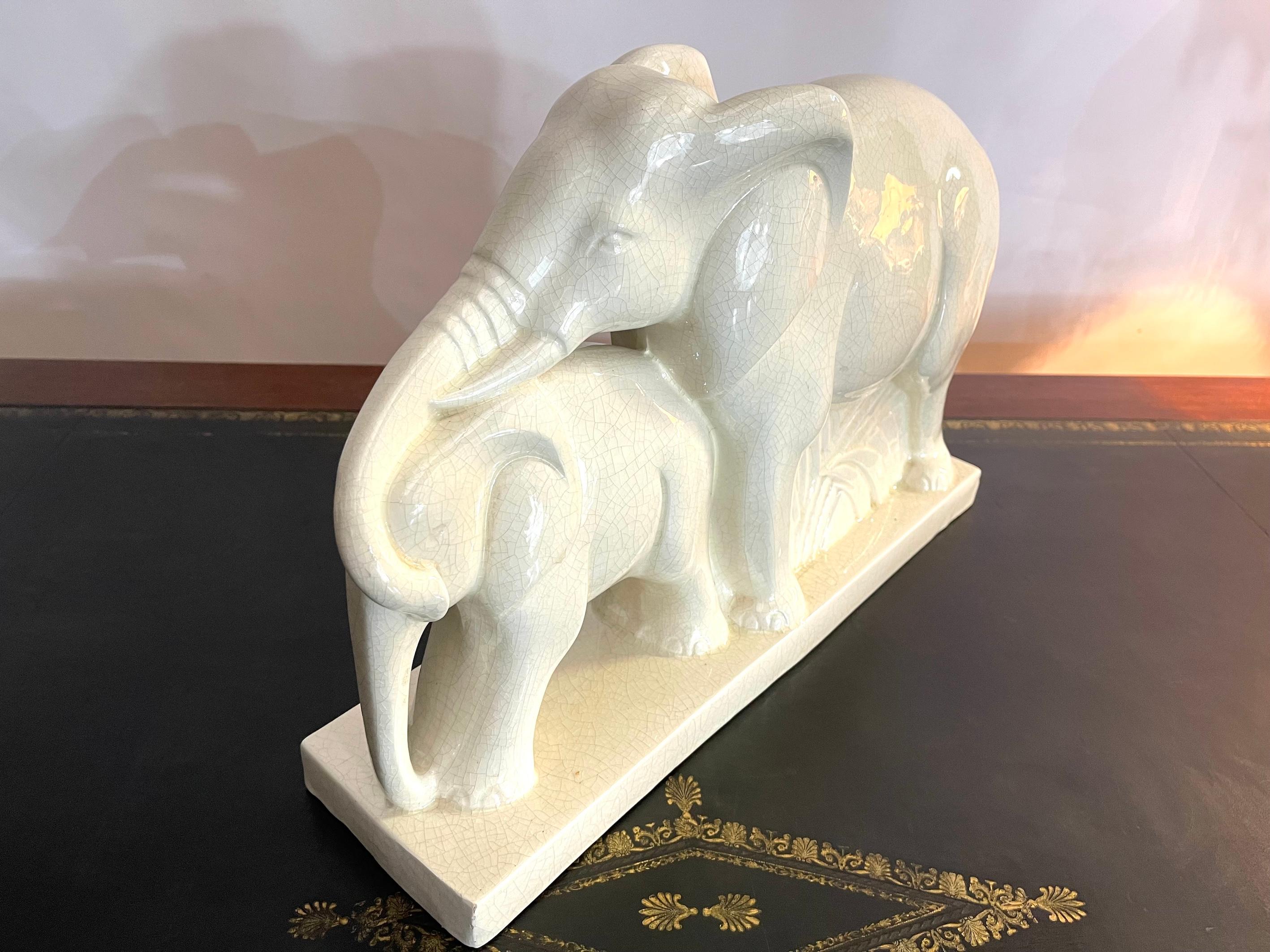 Charles Lemanceau, Kubistischer Elefant, Art déco, Saint-Clément, Frankreich 1930 (Keramik) im Angebot