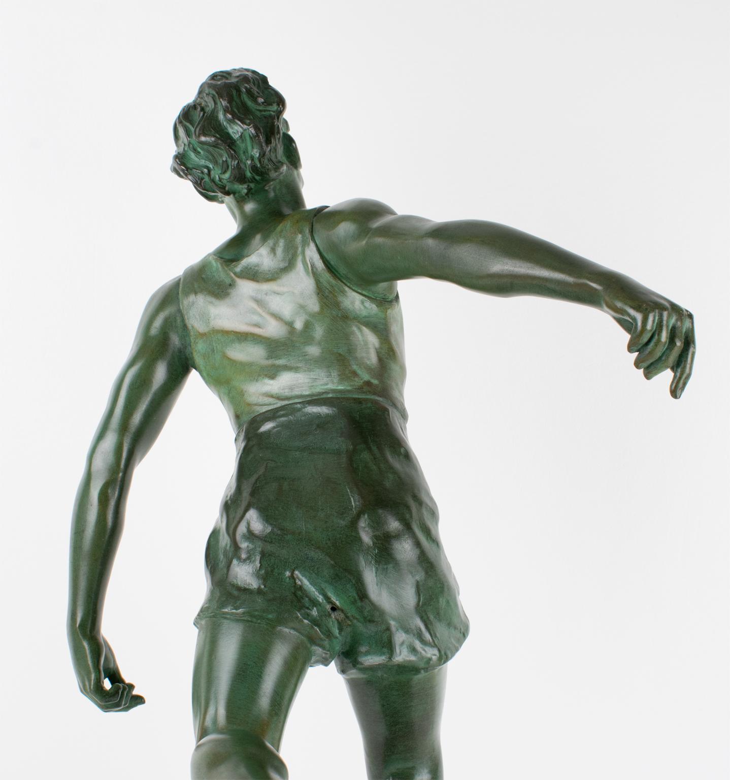 Charles Lemoyne Scultura sportiva in bronzo Art Deco The Finish Runner, 1920 circa in vendita 4