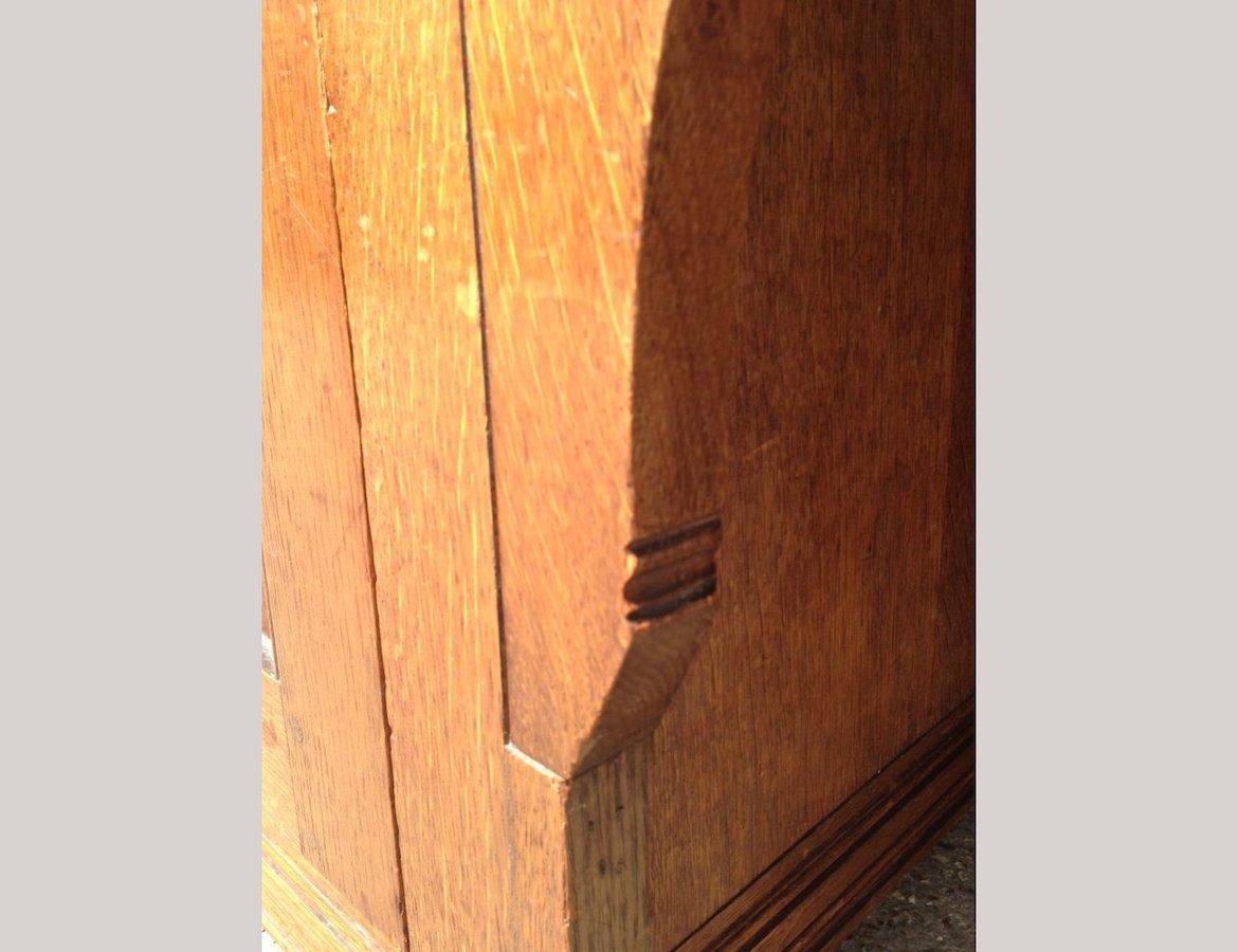 Charles Locke Eastlake Arts & Crafts Oak Dresser with Shelves and Carved Florets For Sale 7