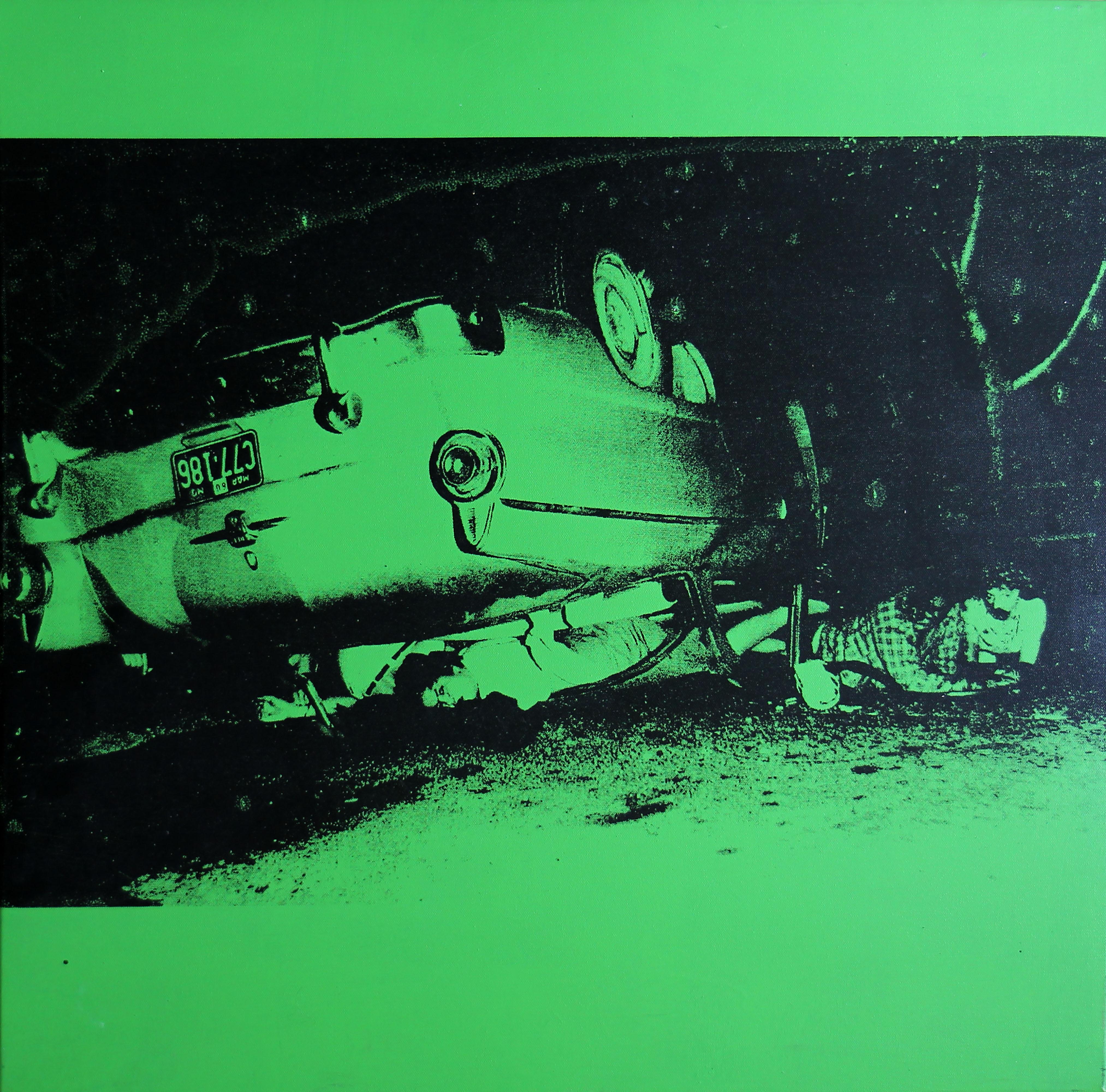Negado Warhol Verde Desastre Pintura de Charles Lutz
Serigrafía y acrílico sobre lino con sello Denegado de la Junta de Autenticación de Arte de Andy Warhol.
30 x 30" pulgadas
2007

La serie de Lutz de 2007 ''Warhol Denied'' (Warhol negado) atrajo