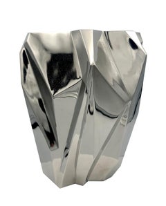 Ruba Rombic « Grand vase » Sculpture Art déco en acier inoxydable de l'artiste Charles Lutz