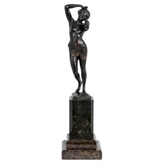 Sculture figurative in pietra
