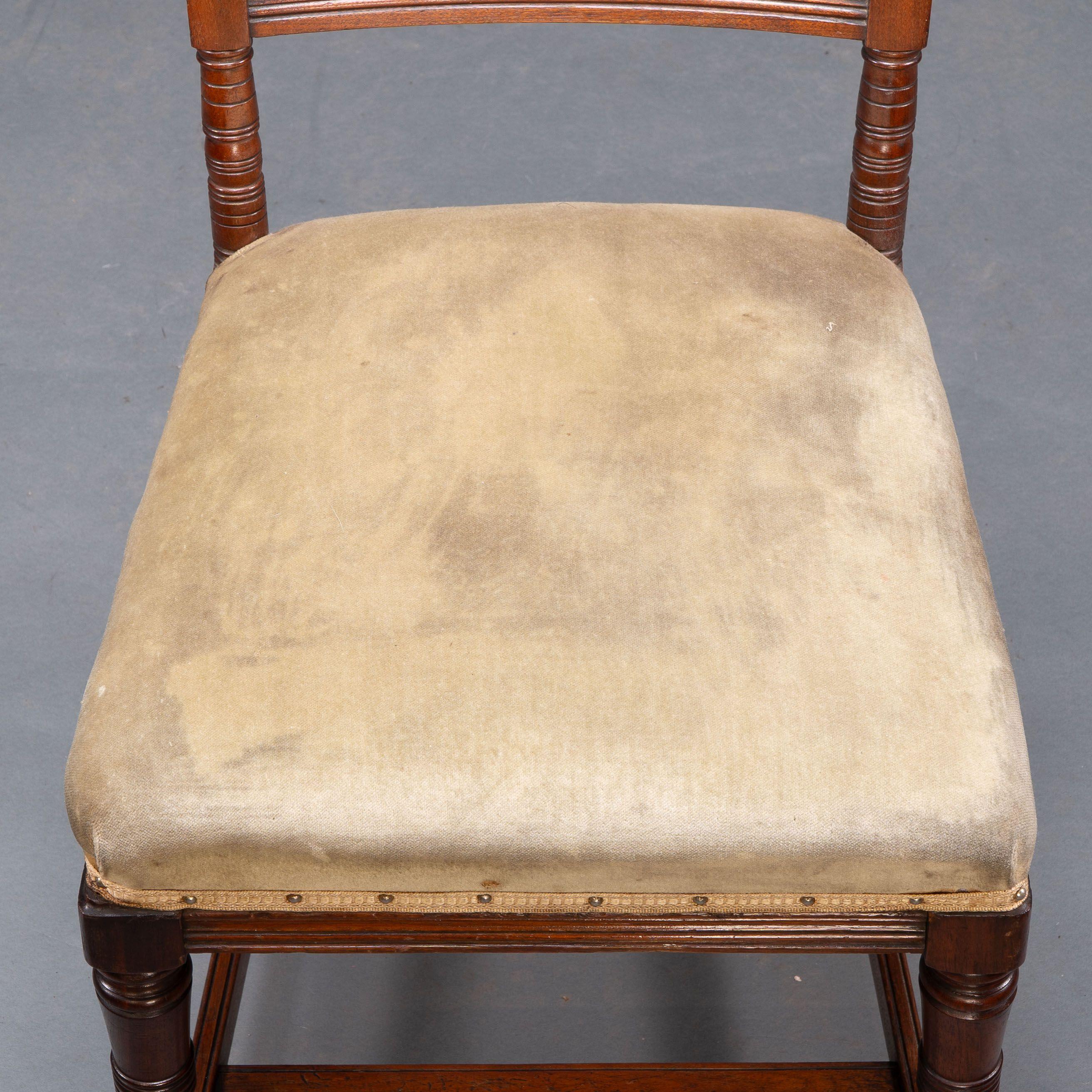 Charles Mills & Sons. Three Aesthetic Movement side chairs w. ebonized turnings im Angebot 5