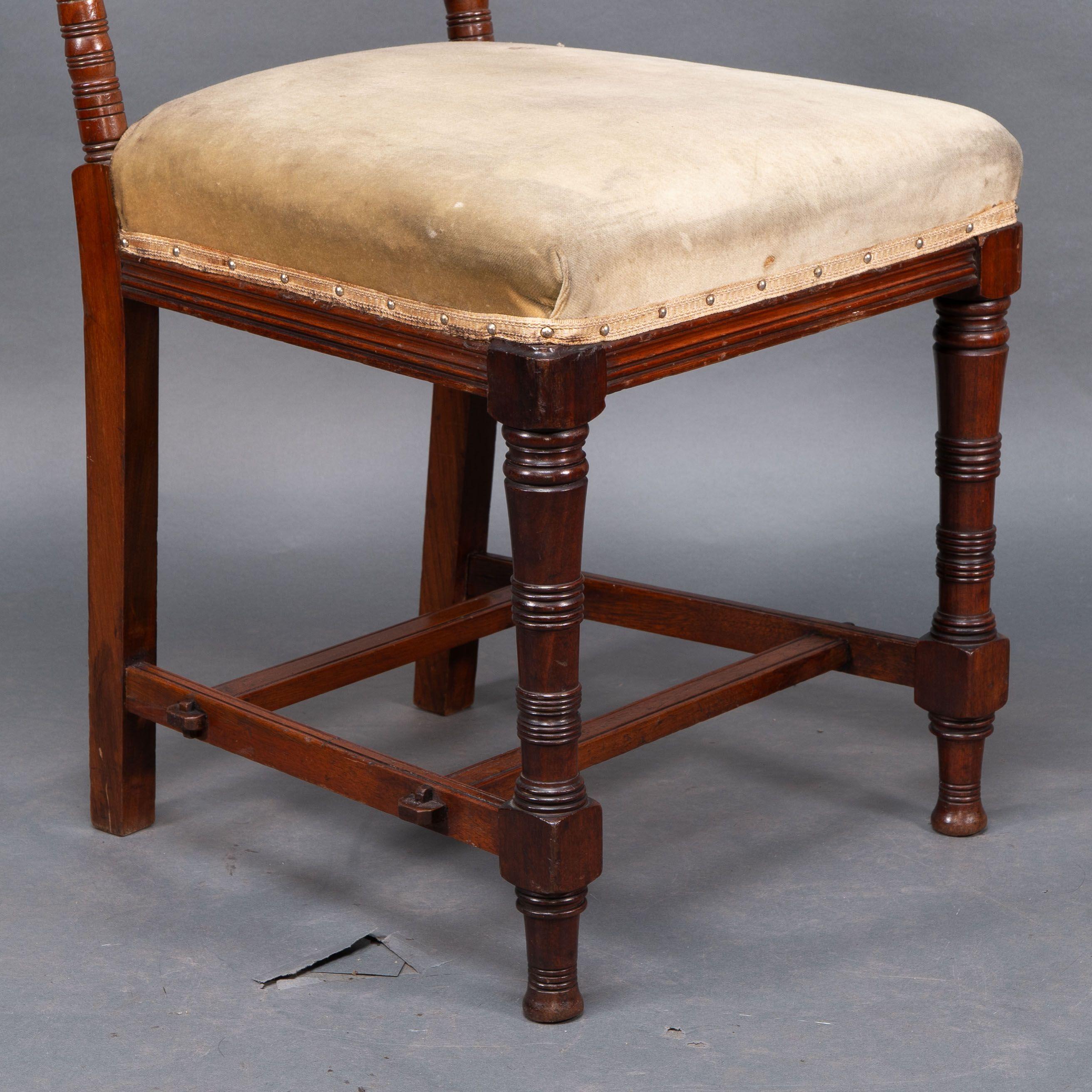 Charles Mills & Sons. Three Aesthetic Movement side chairs w. ebonized turnings im Angebot 7