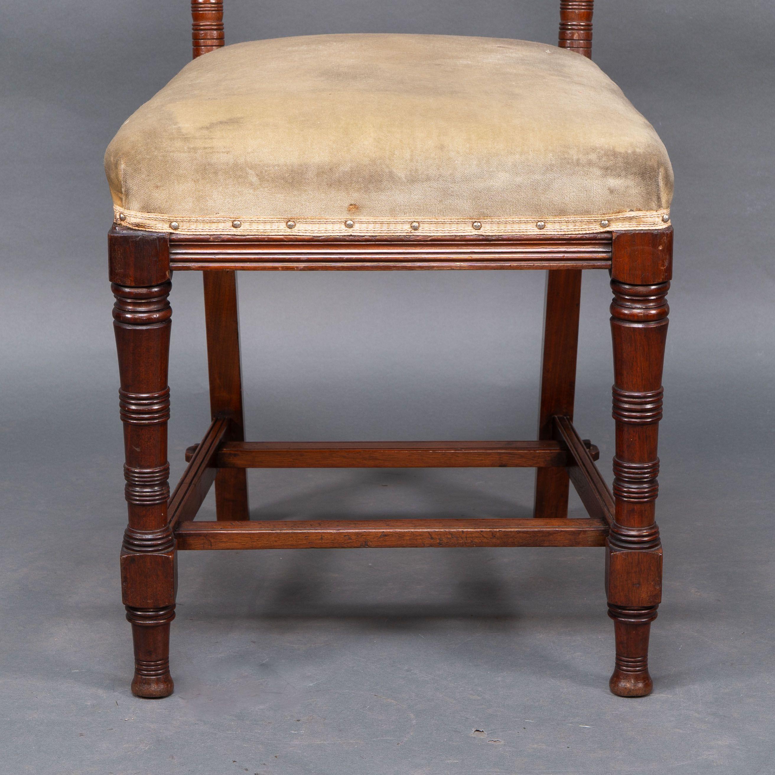 Charles Mills & Sons. Three Aesthetic Movement side chairs w. ebonized turnings im Angebot 8