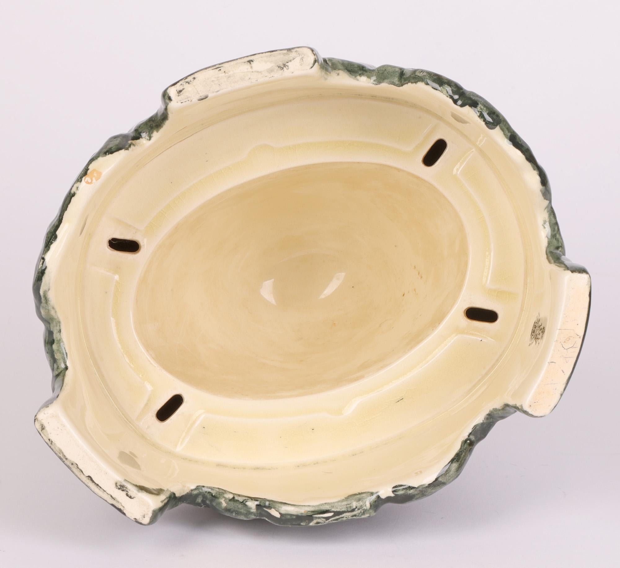 Charles Noke para Royal Doulton Tapa de altavoz de cerámica con cacatúa montada en venta 5