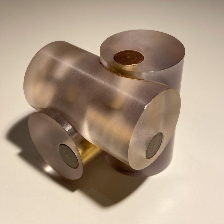 Charles O. PERRY (1929-2011), Presse-papier en bronze à patine médaille