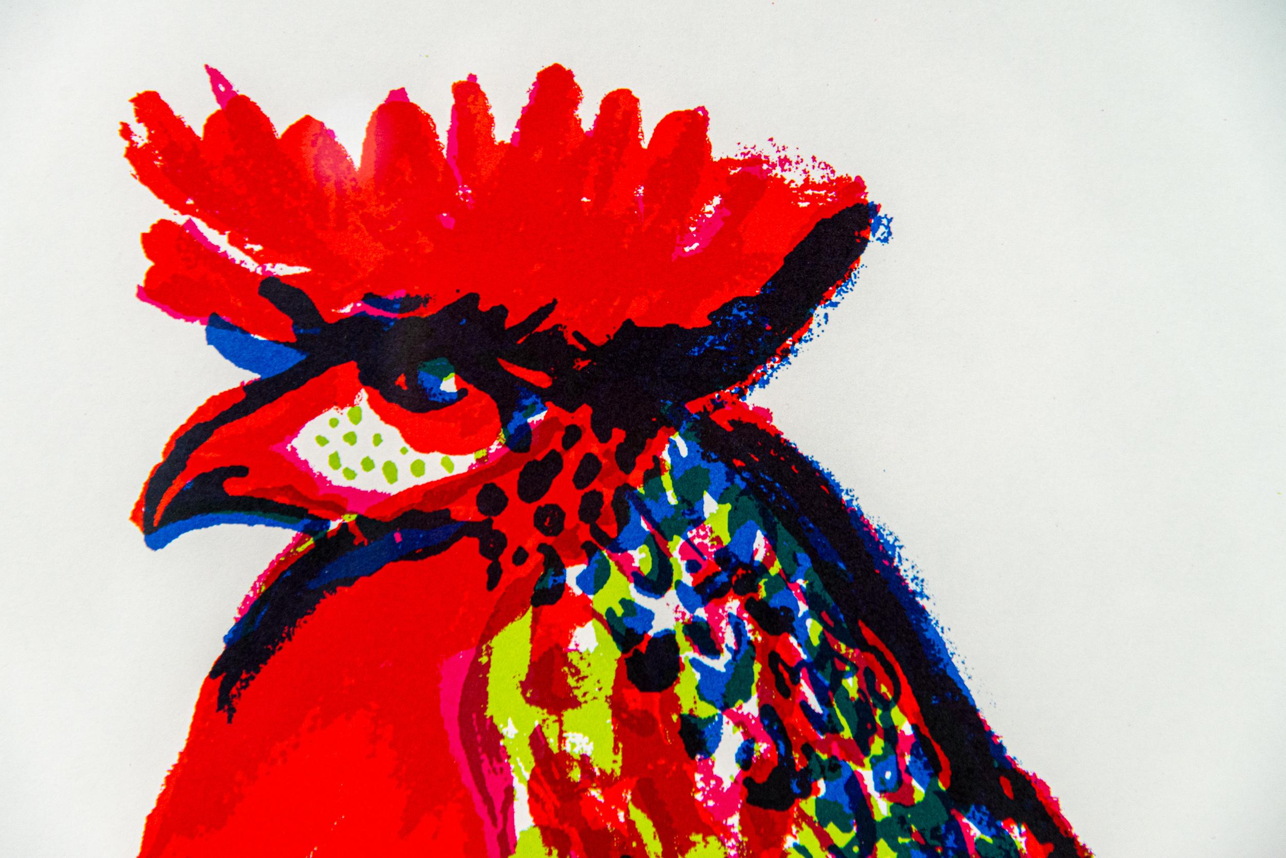 Questa stampa contemporanea e colorata di un uccello è opera di Charles Pachter.

Amato per le sue immagini pop art giocose, l'artista canadese ha prodotto numerose stampe giclée negli anni '60, come questo ritratto di profilo di un gallo. La vivace