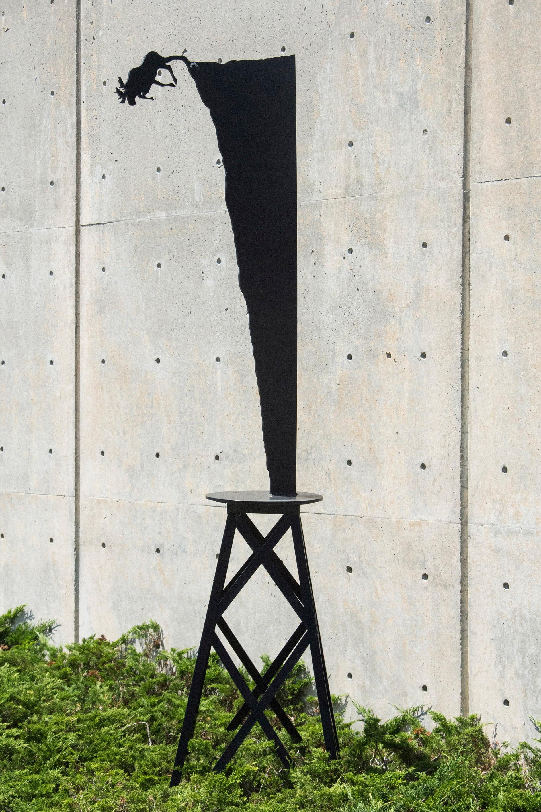Toronto contemporary artist Charlie Pachter’s tragicomic depiction of a moose plummeting from a cliff merges playful, pop art inspiration with deeply iconic Canadian imagery, composed of aluminum with baked enamel. The steel moose silhouette
