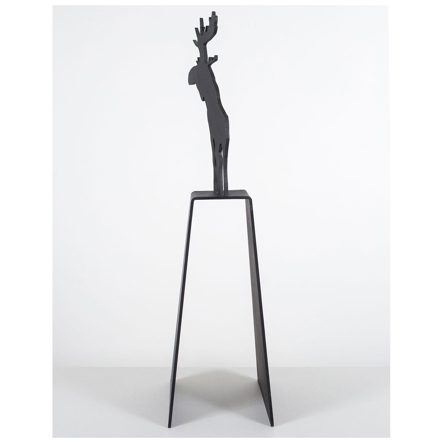 Mooseamour 26 - Contemporain Sculpture par Charles Pachter