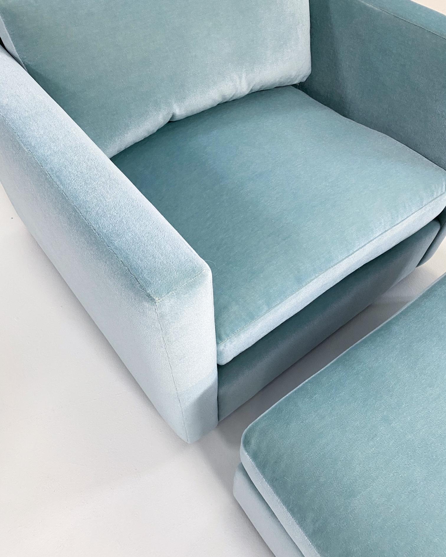 We collected the Charles Pfister for Knoll club chair for its great lines. A simple, square, large lounge. Nothing better. We didn't have the matching ottoman so our incredible upholstery team created one. A cool Pierre Frey mohair velvet in Celadon