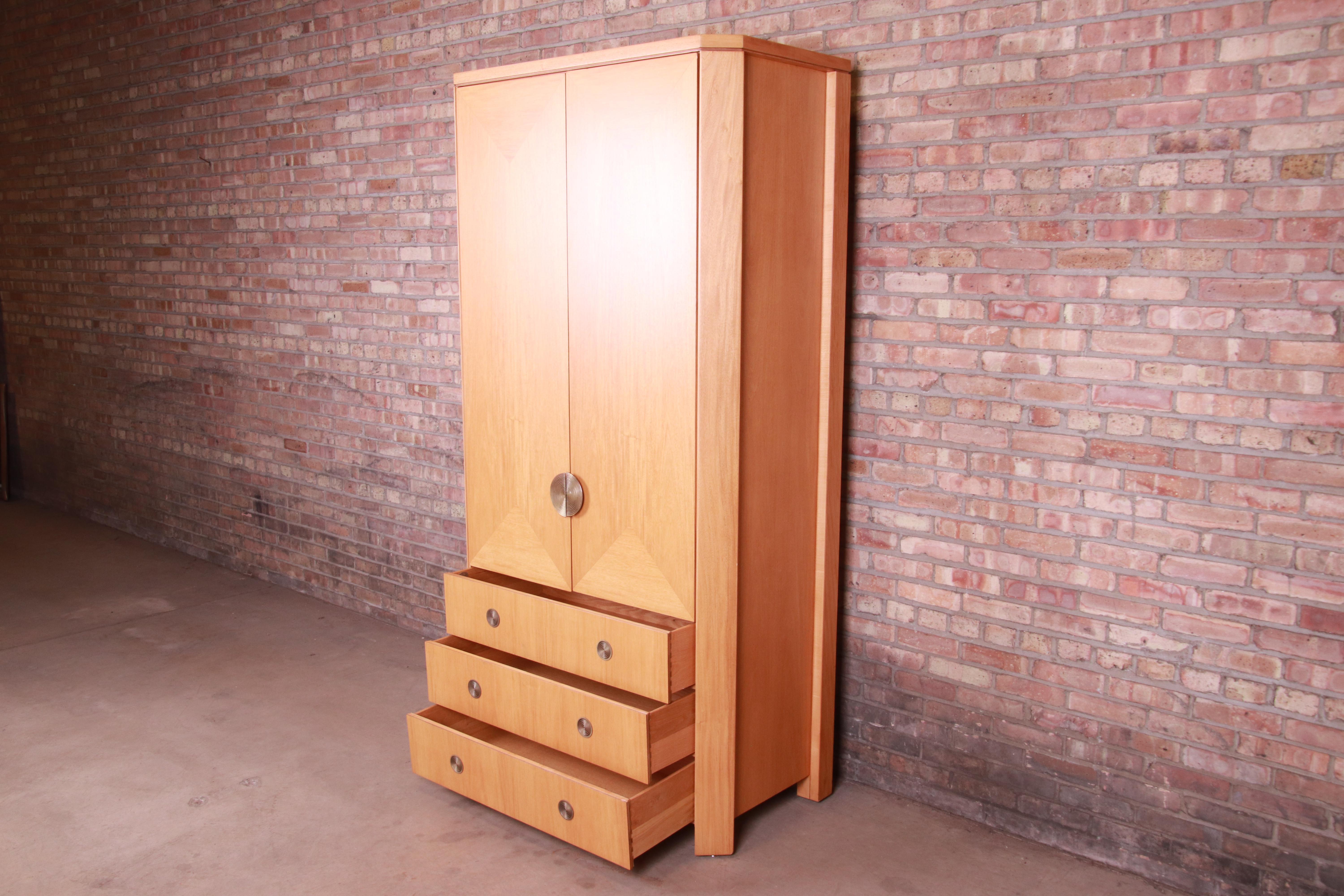 Charles Pfister für Baker Furniture Moderne Art-déco-Garderobenkommode Primavera (amerikanisch) im Angebot