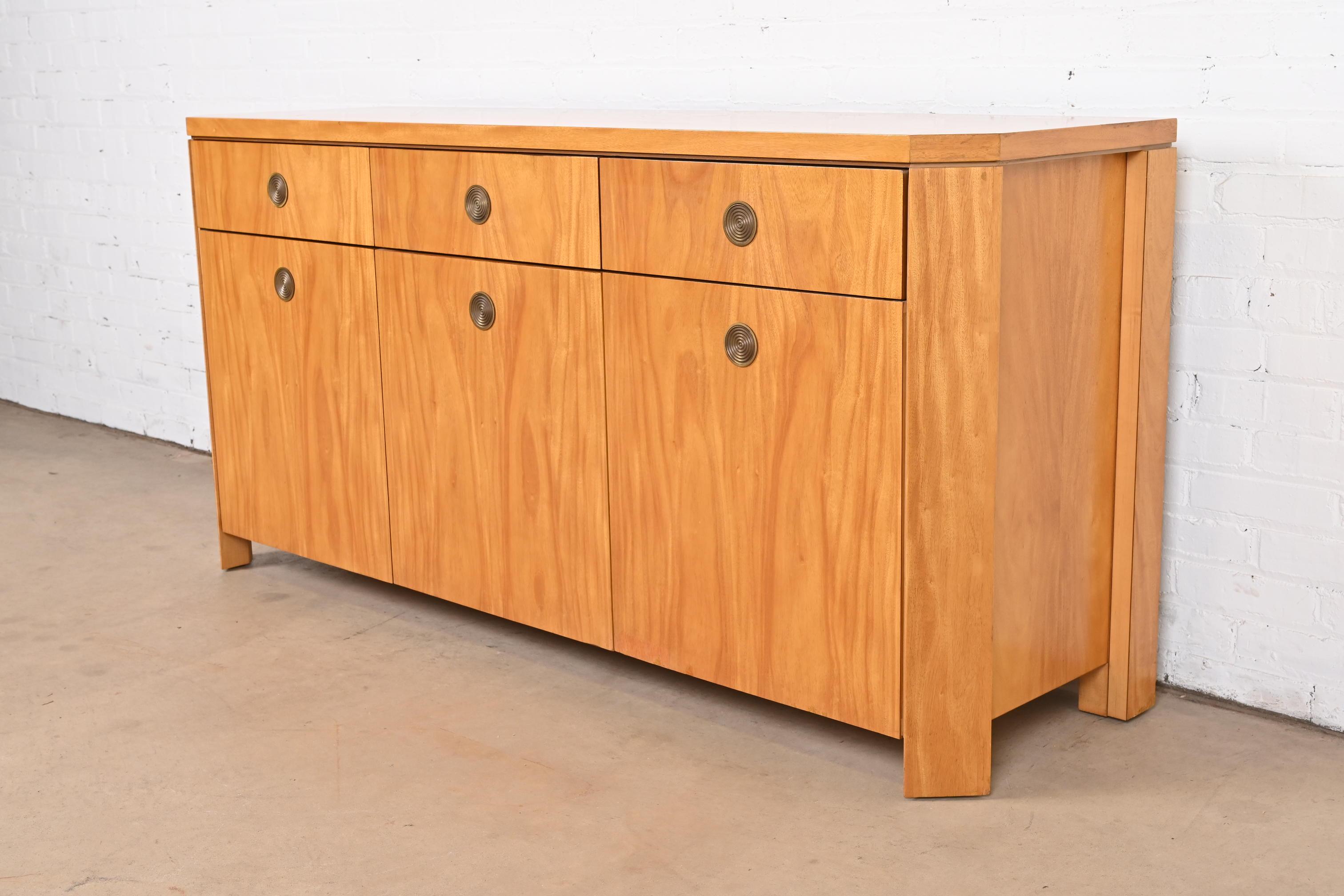 Charles Pfister for Baker Primavera Art Deco Sideboard Credenza or Bar Cabinet In Good Condition For Sale In South Bend, IN