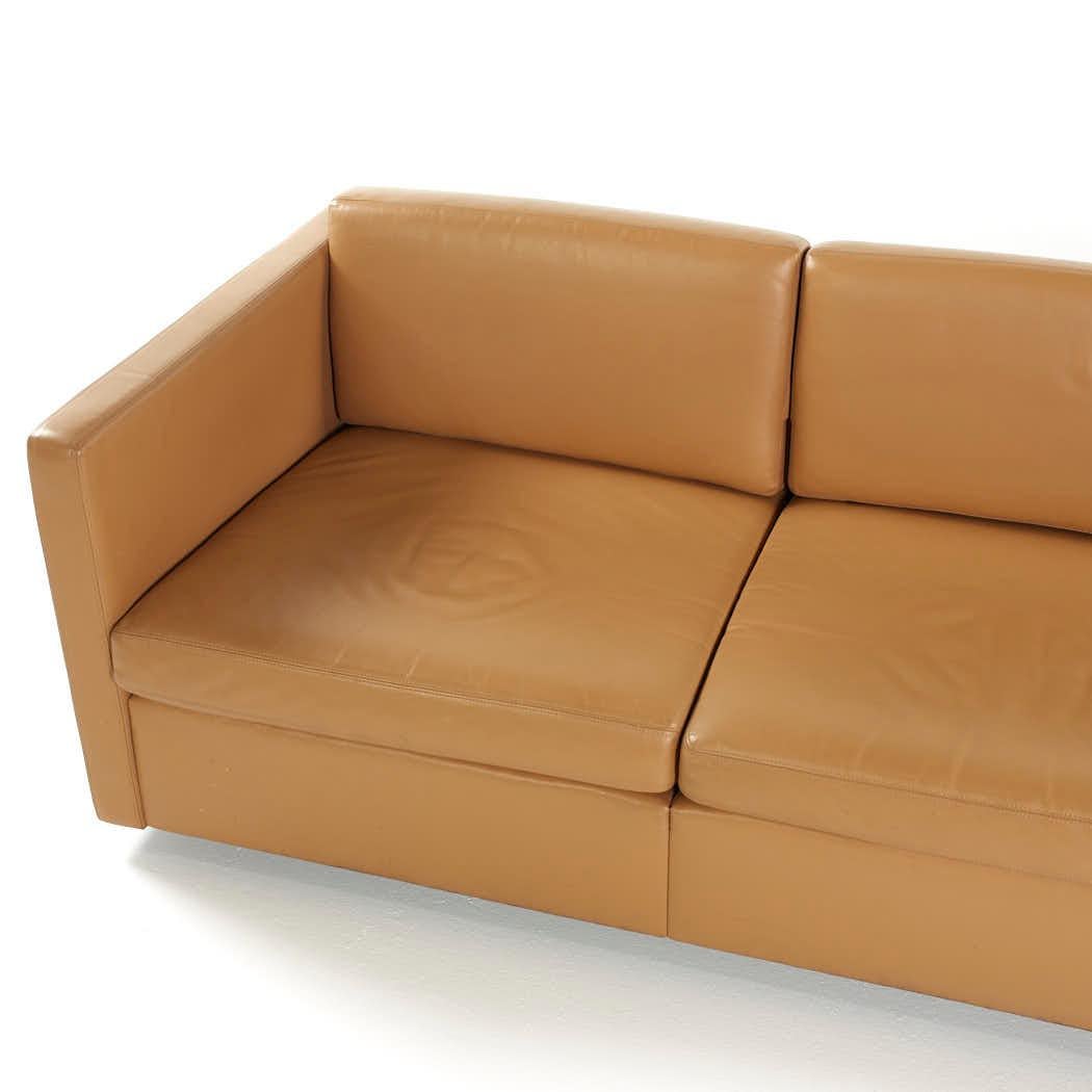 Charles Pfister for Knoll Mid Century Leather Sofa For Sale 1