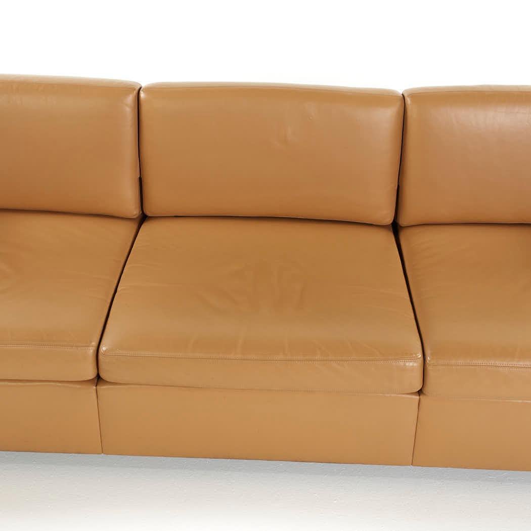 Charles Pfister for Knoll Mid Century Leather Sofa For Sale 2
