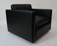 Charles Pfister for Knoll Pair of Leather Chairs