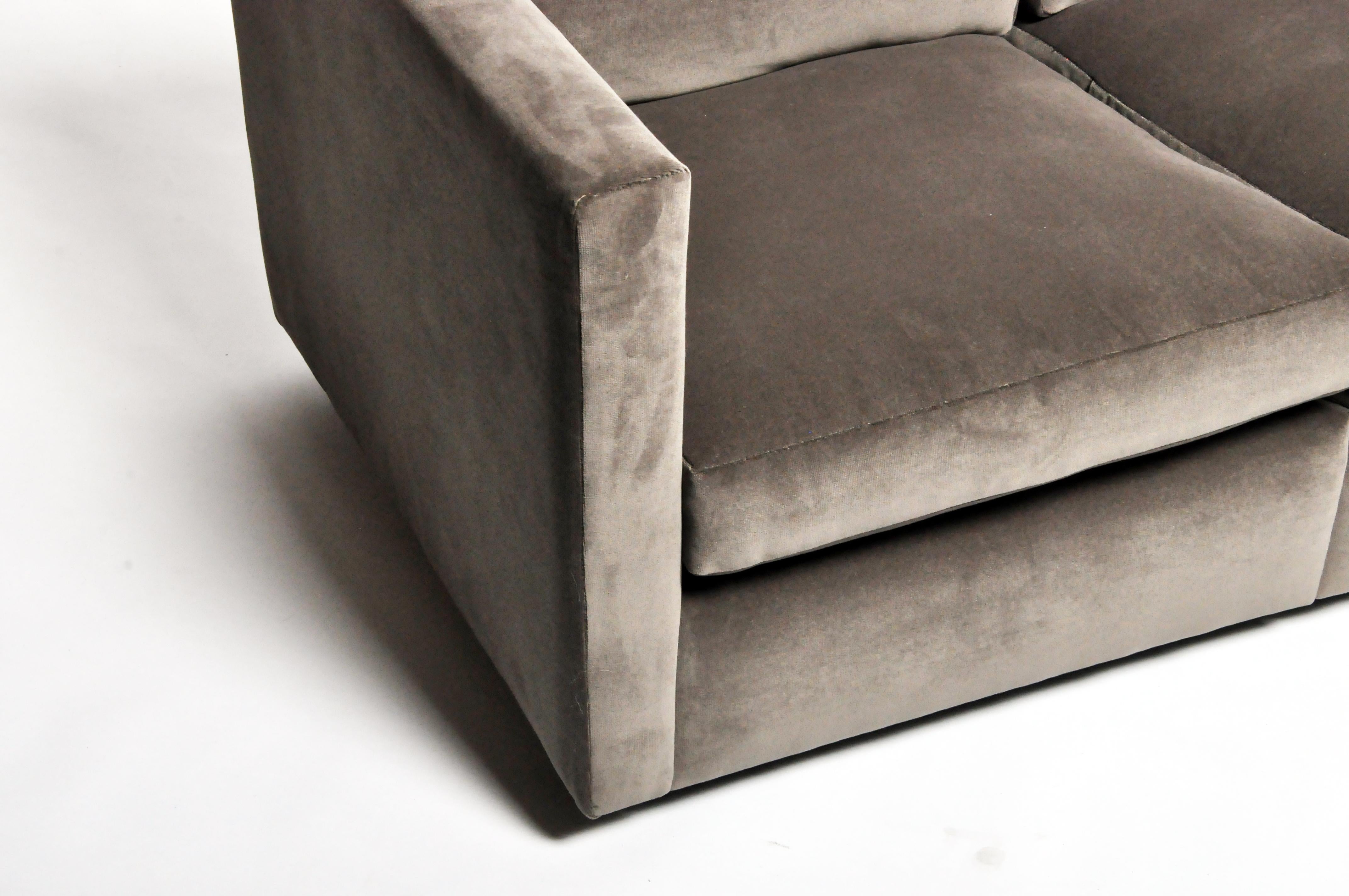 Charles Pfister Knoll Sofa 10