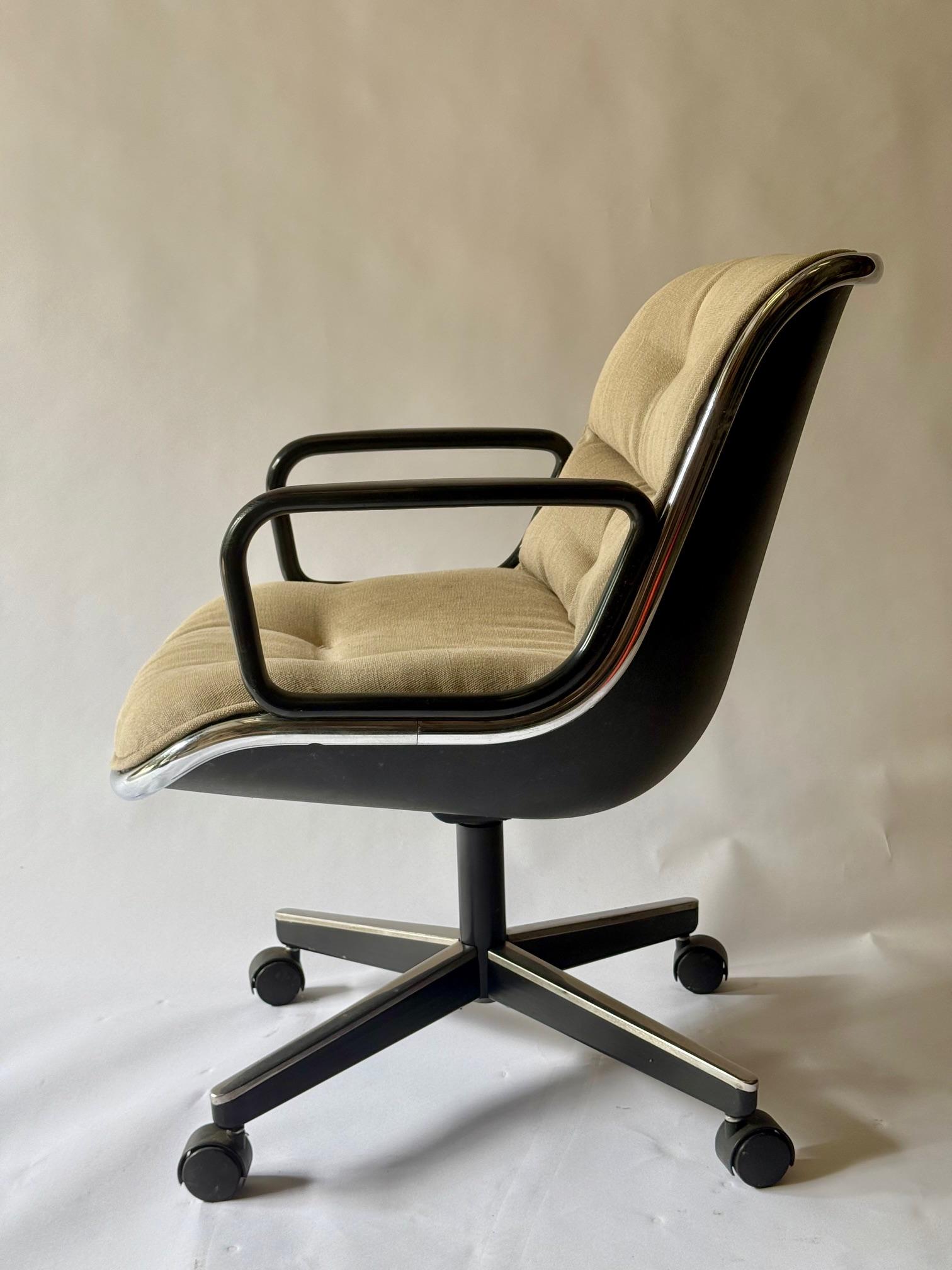 Charles Pollack Executive Office Chair für Knoll International. 4 Star Base.1965 (amerikanisch) im Angebot