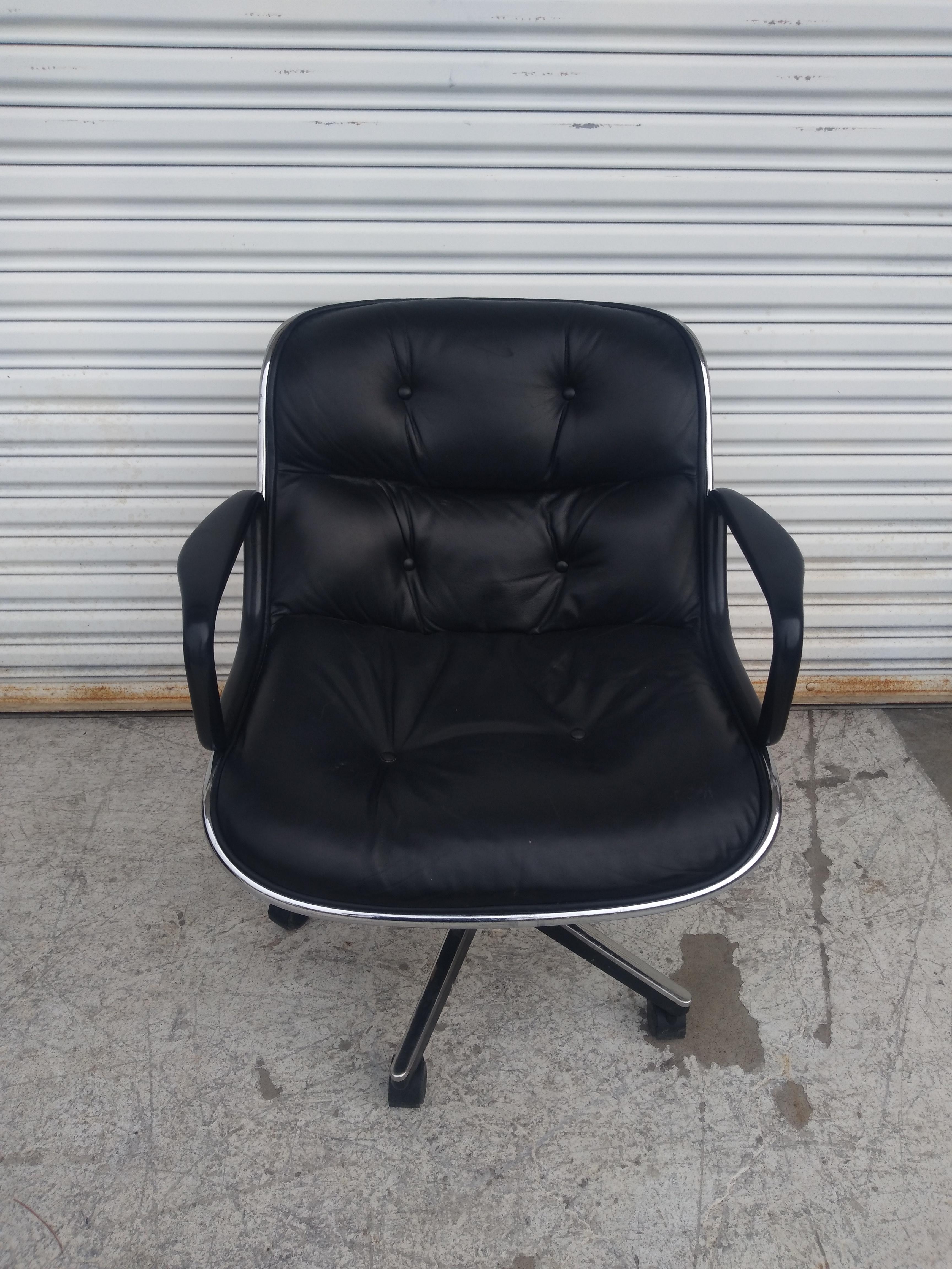 Charles Pollock Black Leather Executive Chair In Good Condition In Pasadena, TX