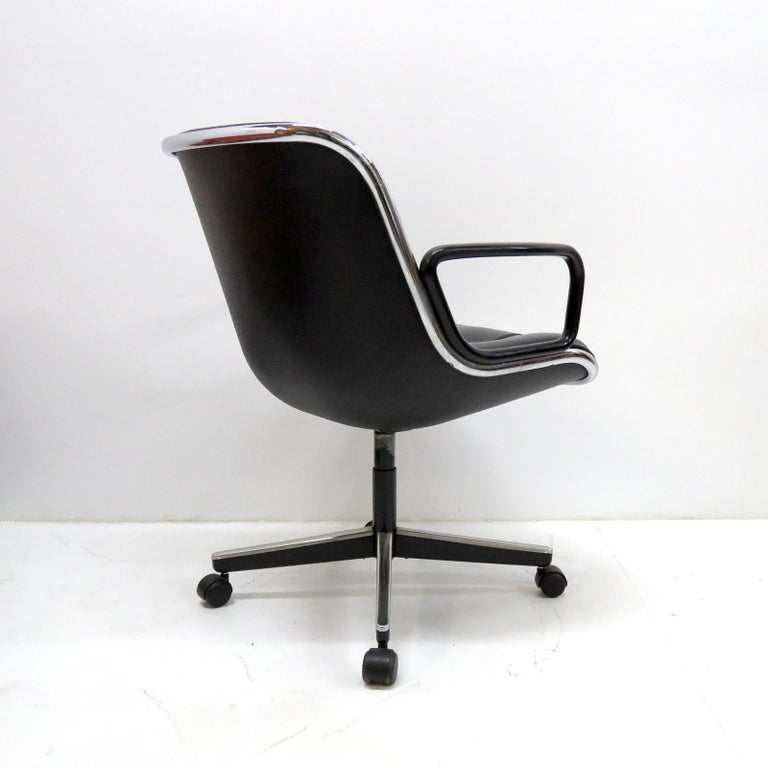 Charles Pollock Executive Armchairs In Good Condition For Sale In Los Angeles, CA