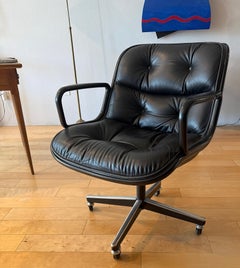 Sillón «Executive» de Charles Pollock, de cuero negro, 1984, Knoll, 1984