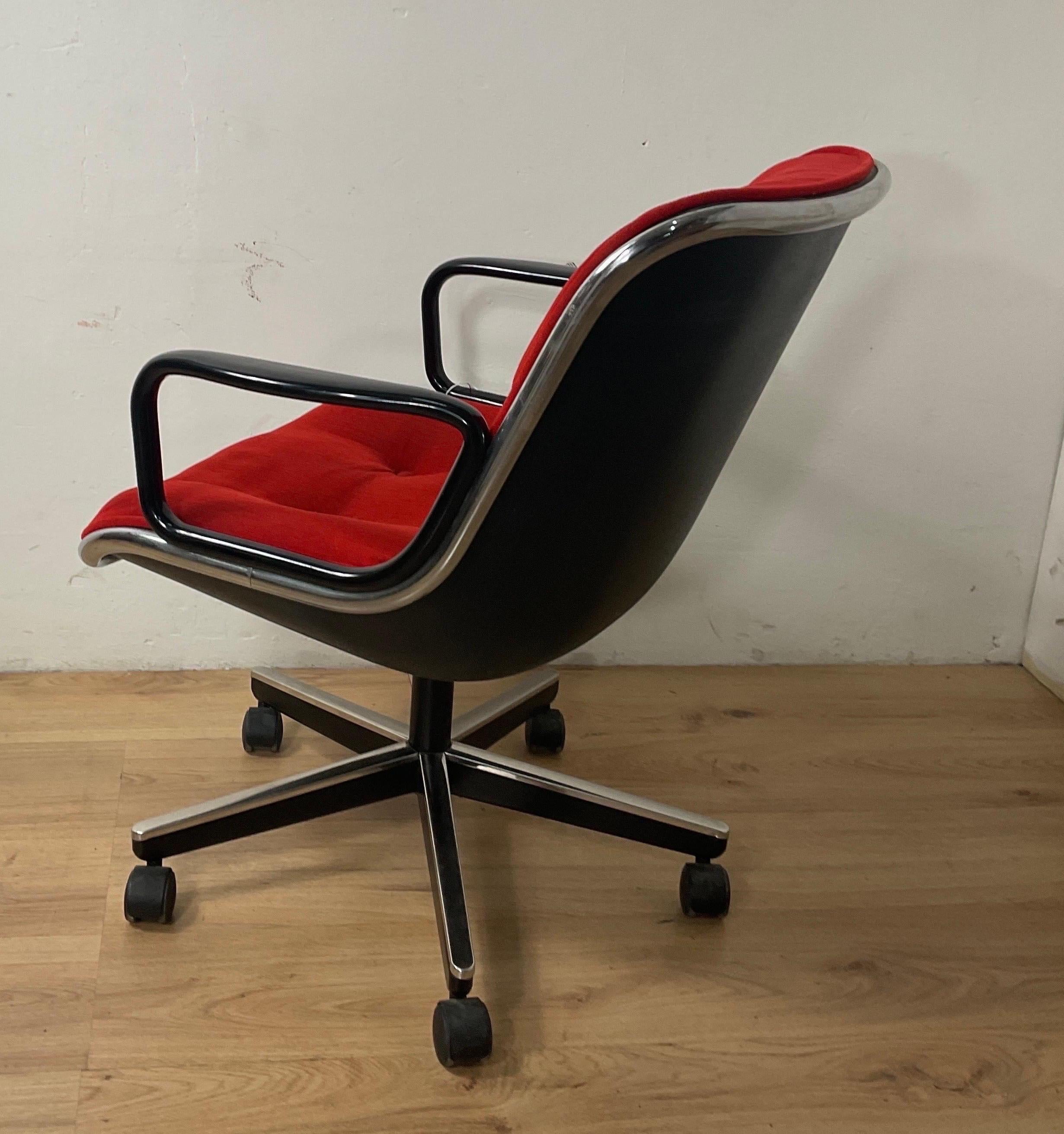 Charles Pollock Executive Chair for Knoll, 1963 For Sale 7
