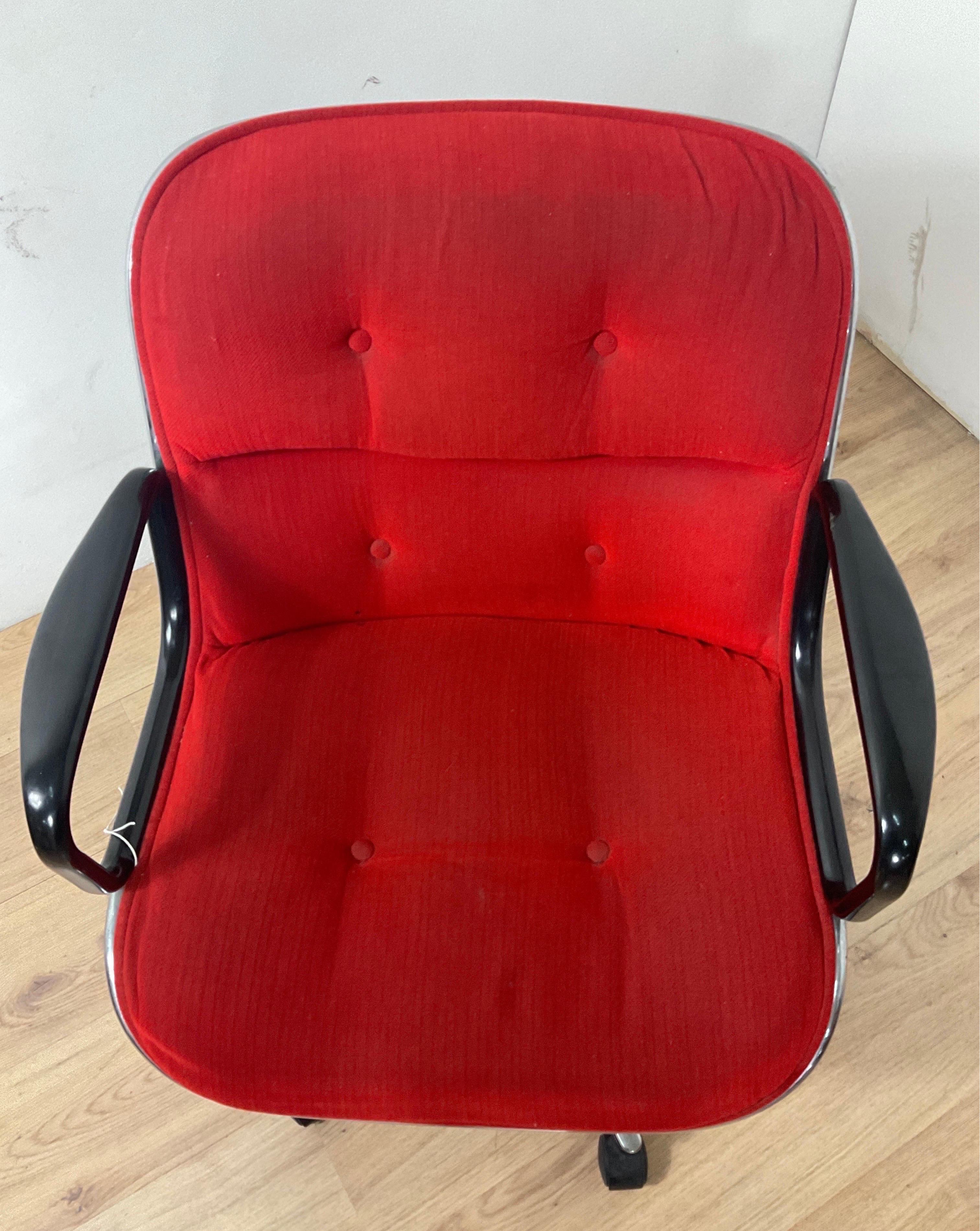 Charles Pollock Executive Chair for Knoll, 1963 For Sale 1