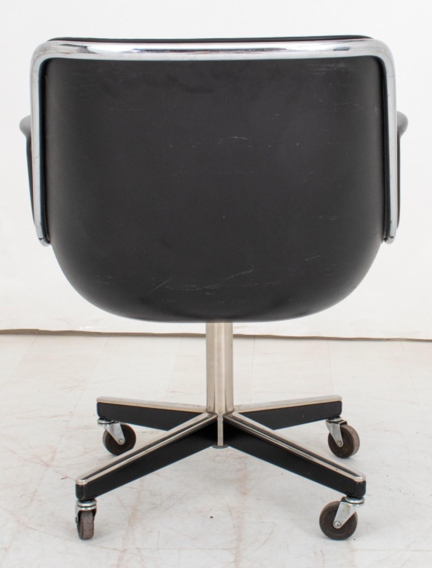 Charles Pollock Executive Office Chair for Knoll In Good Condition For Sale In New York, NY