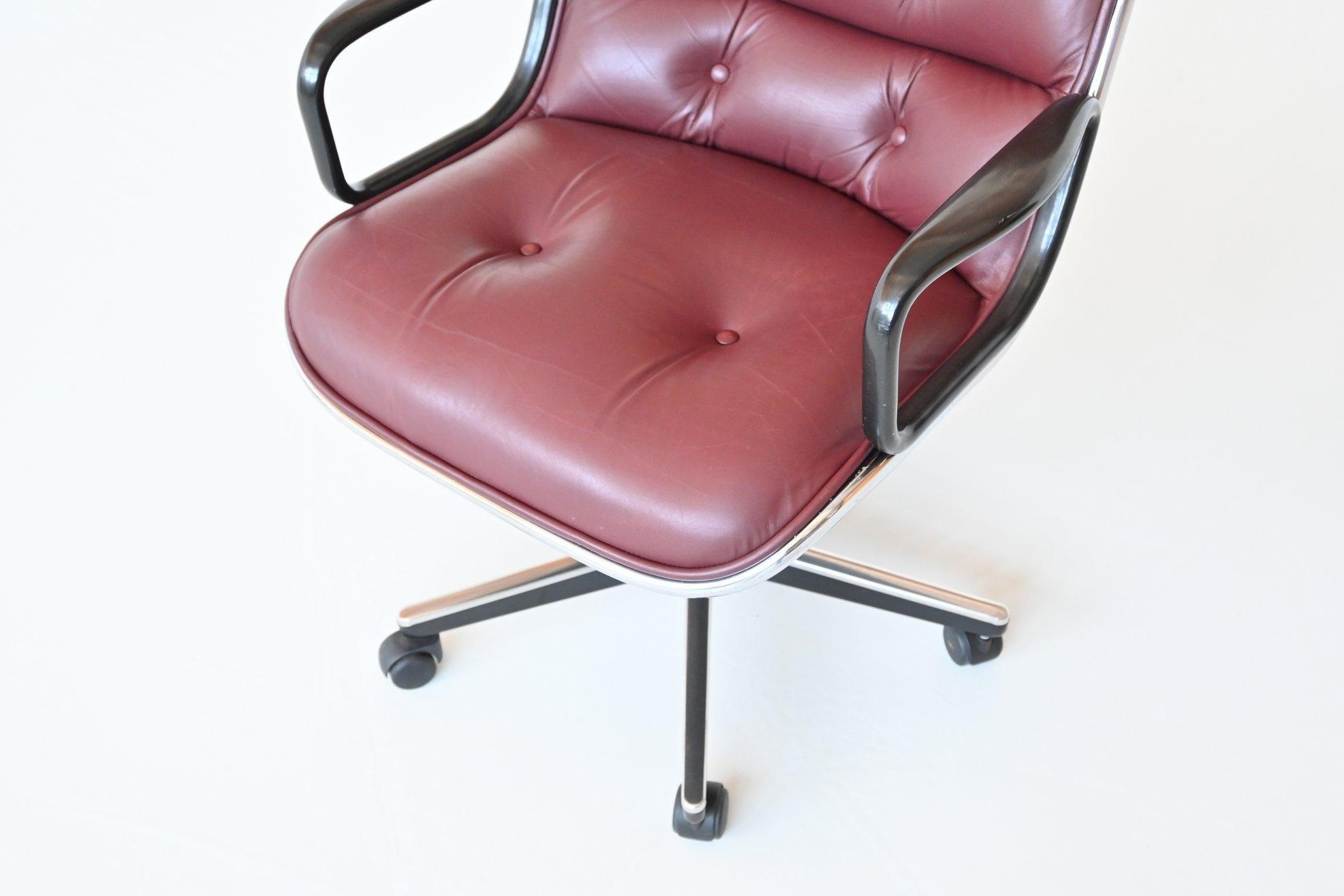 Mid-20th Century Charles Pollock Executive Office Chair Knoll International, USA, 1963