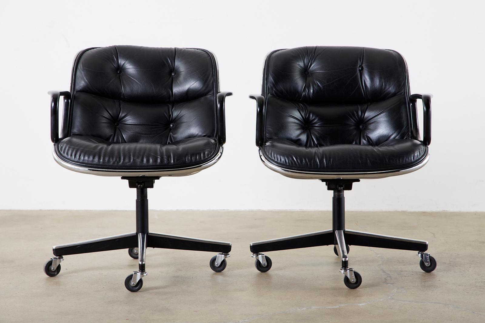 Charles Pollock for Knoll Black Leather Executive Desk Armchairs In Good Condition In Rio Vista, CA