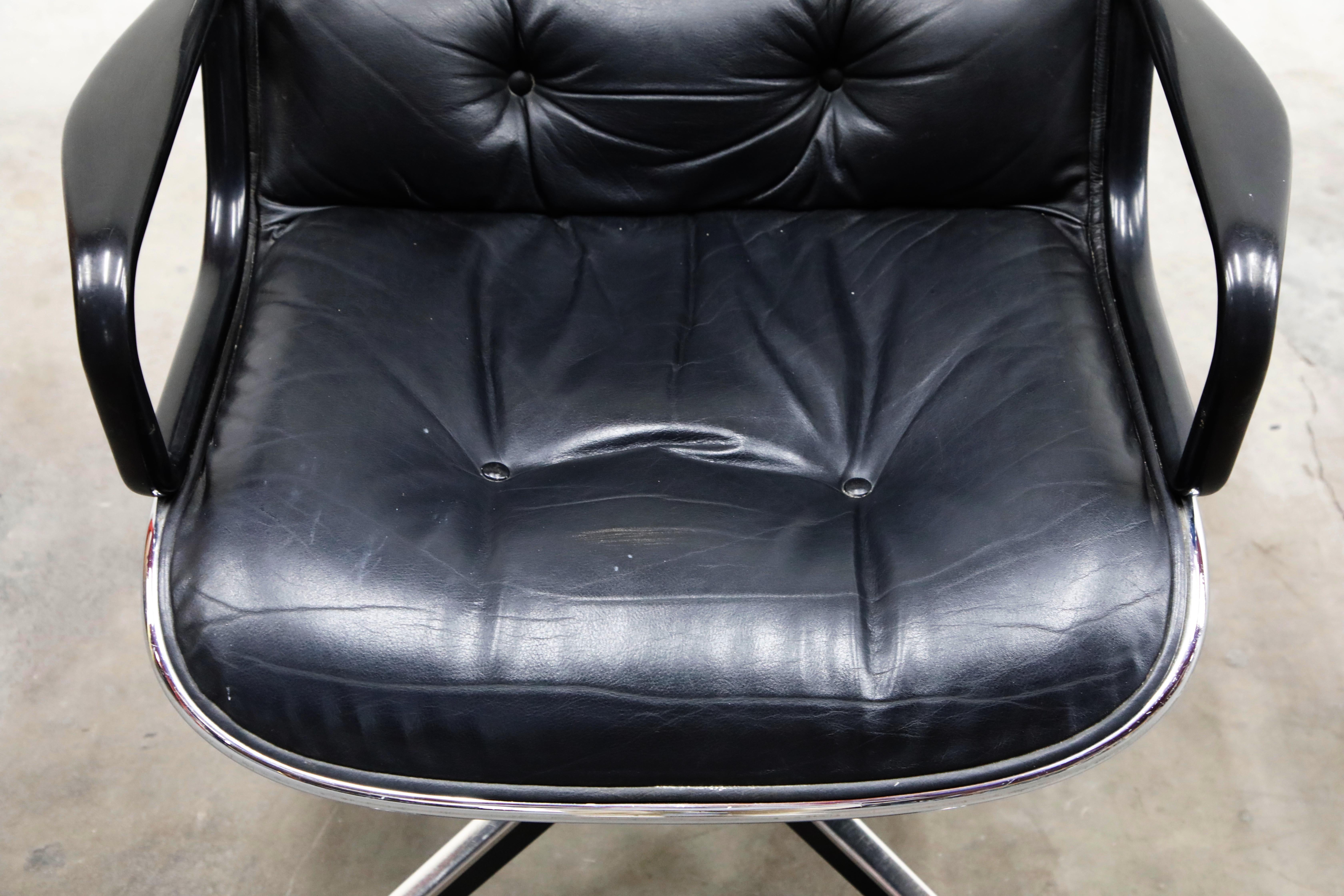 Charles Pollock for Knoll International Executive Desk Chair, Signed 1985 4