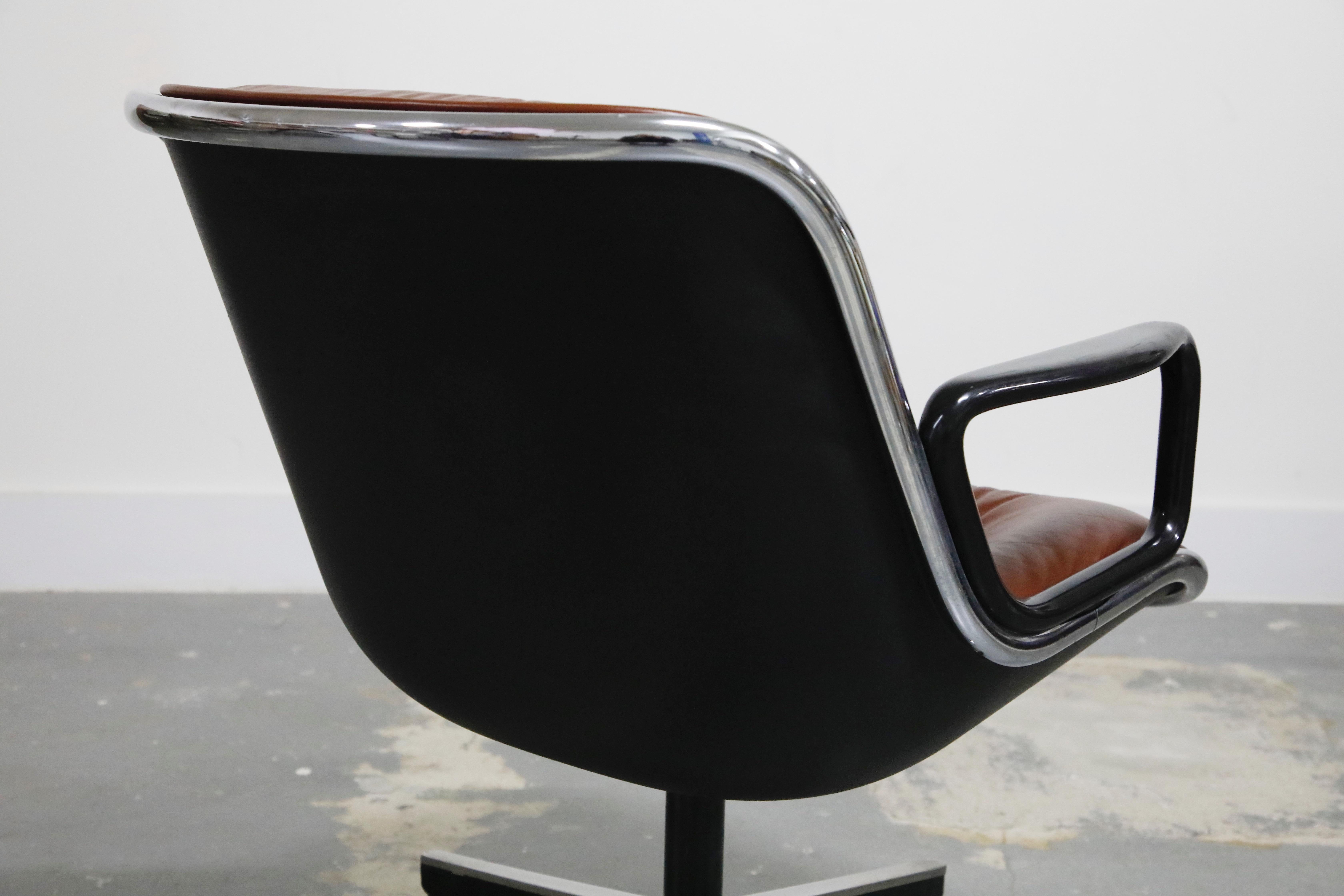 Charles Pollock for Knoll International Leather Executive Desk Chairs, Signed 10