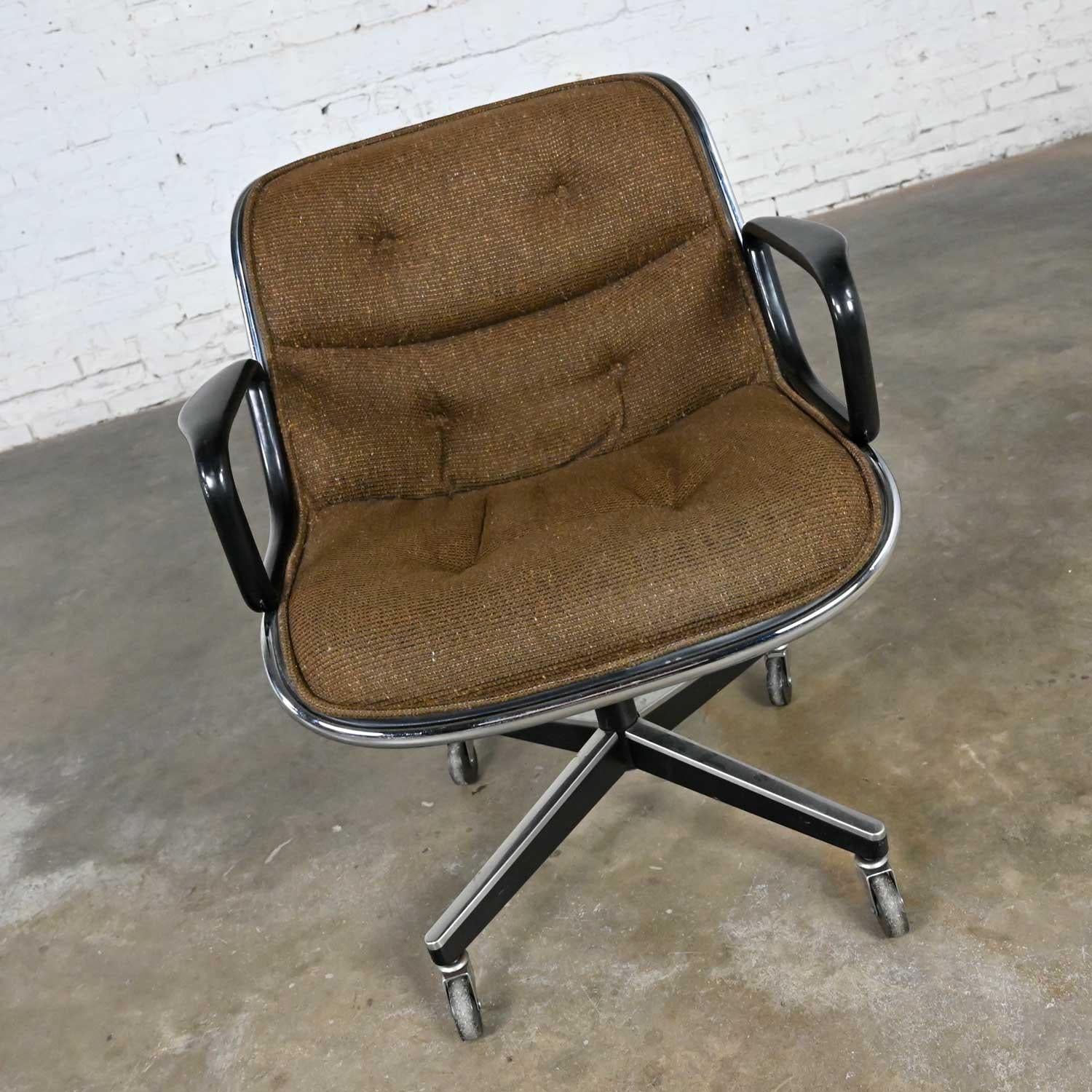 Metal Charles Pollock Knoll Executive Armchair Brown Tweed 4 Prong Base with Casters