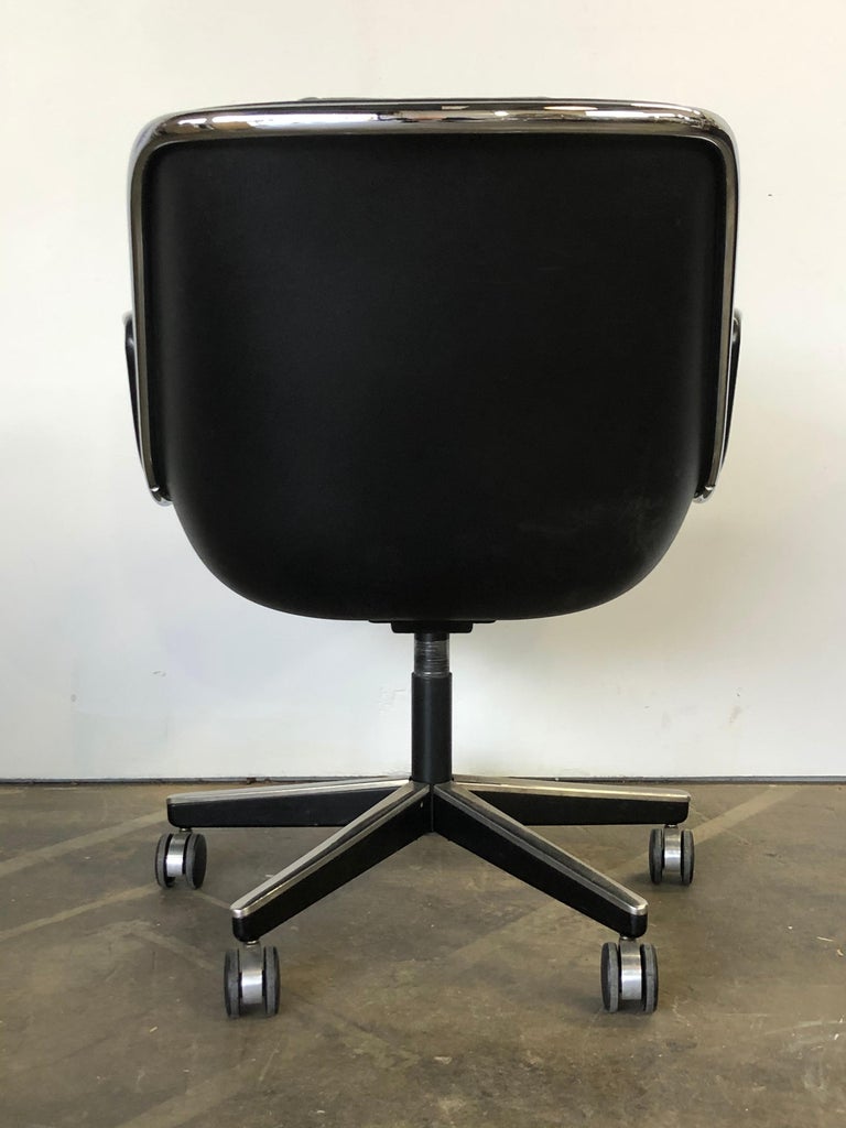 Charles Pollock Leather Tilt Swivel Office Desk Chair by Knoll at 1stDibs