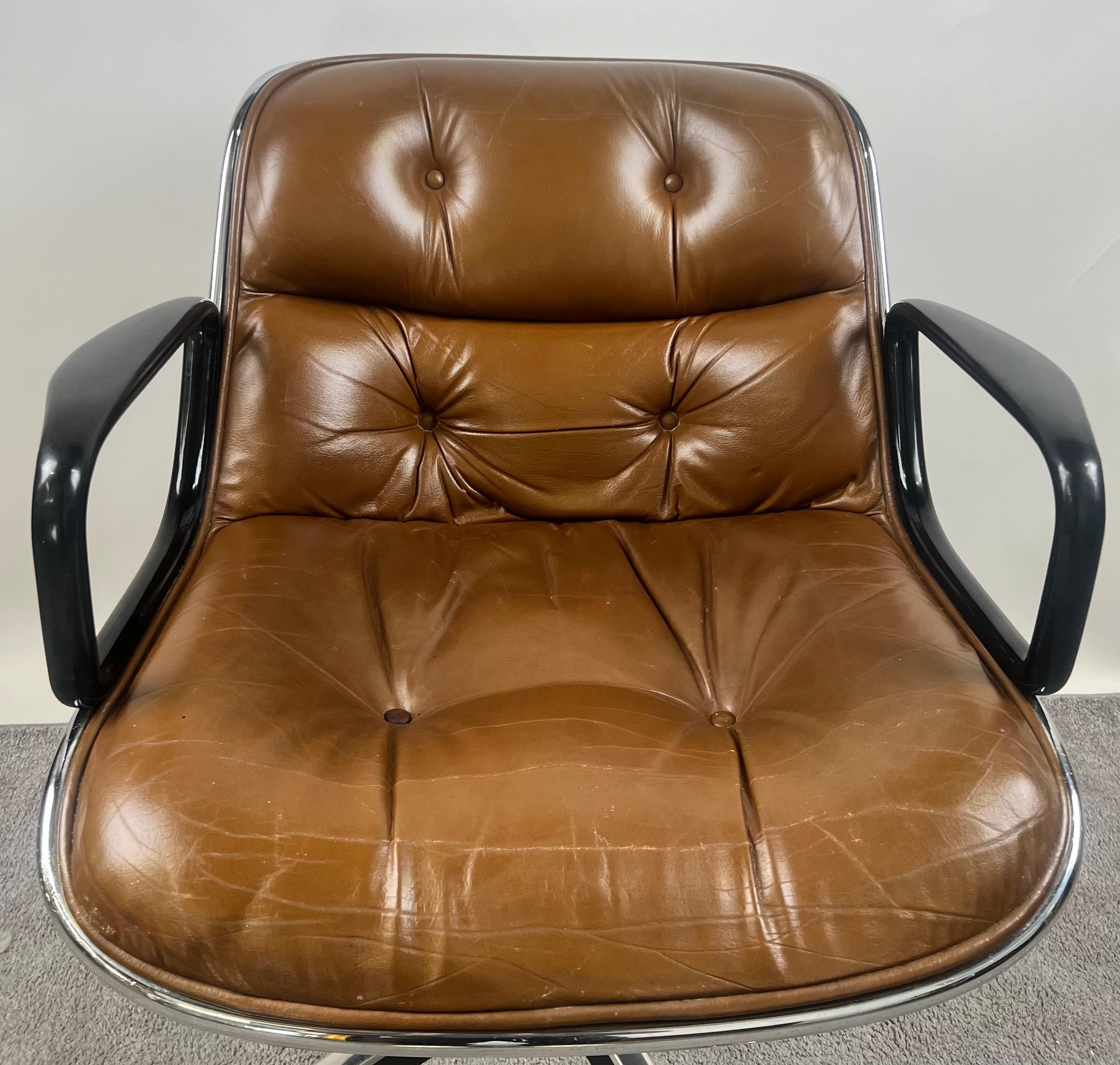 Americano Charles Pollock Sedia da scrivania direzionale in pelle MCM in Cognac Brown per Knoll in vendita
