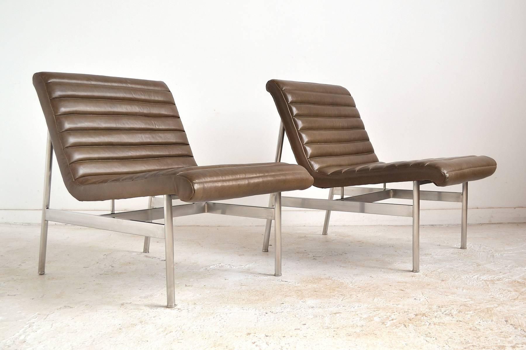 Modern Charles Pollock Pair of cp1 Lounge Chairs by Bernhardt