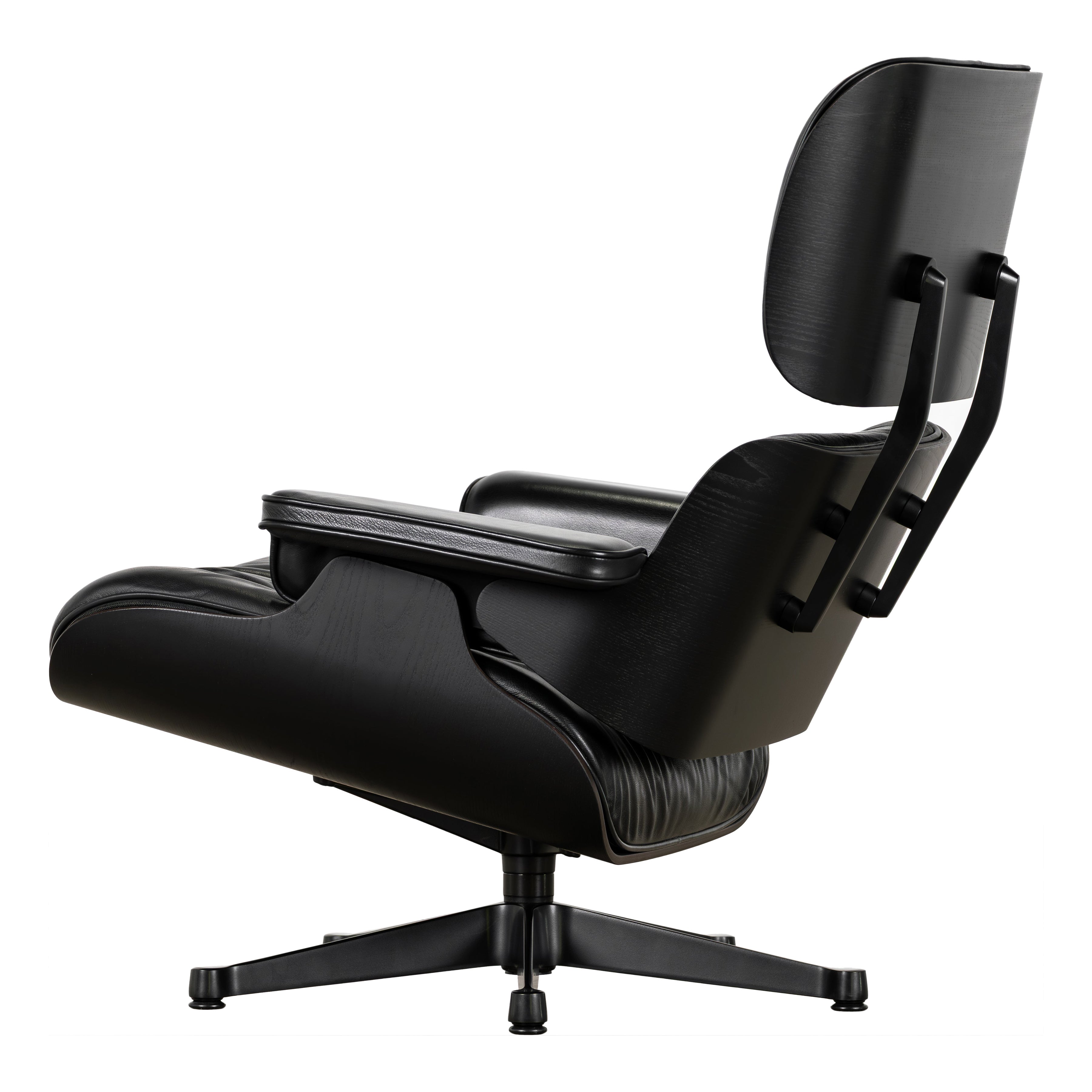 Charles Ray Eames Silla Lounge Negra 2022 de Vitra Piel suave + New Dimensions en venta