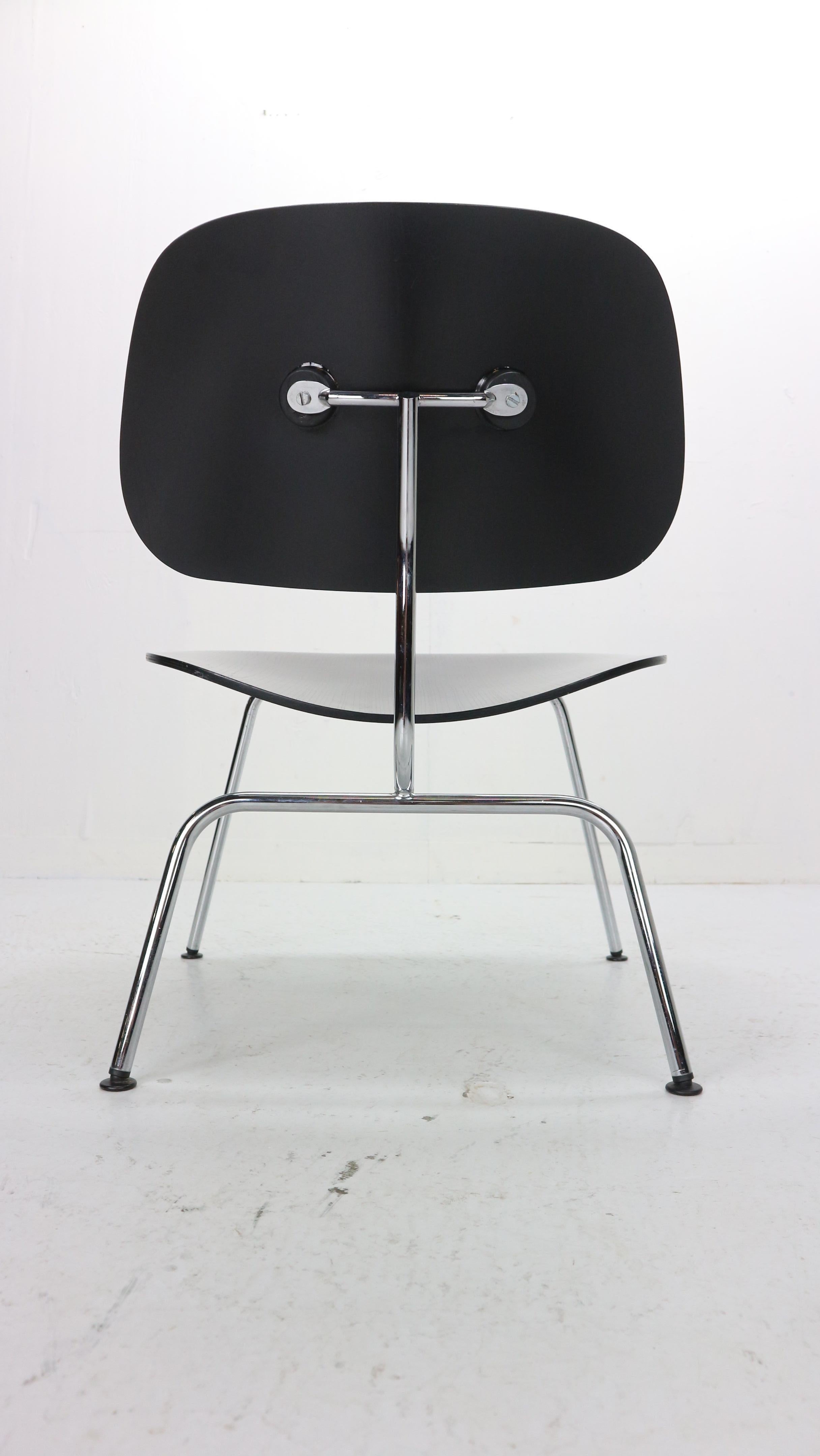 Charles & Ray Eames Black Original Plywood Group LCM Chair for Vitra, 1999 1
