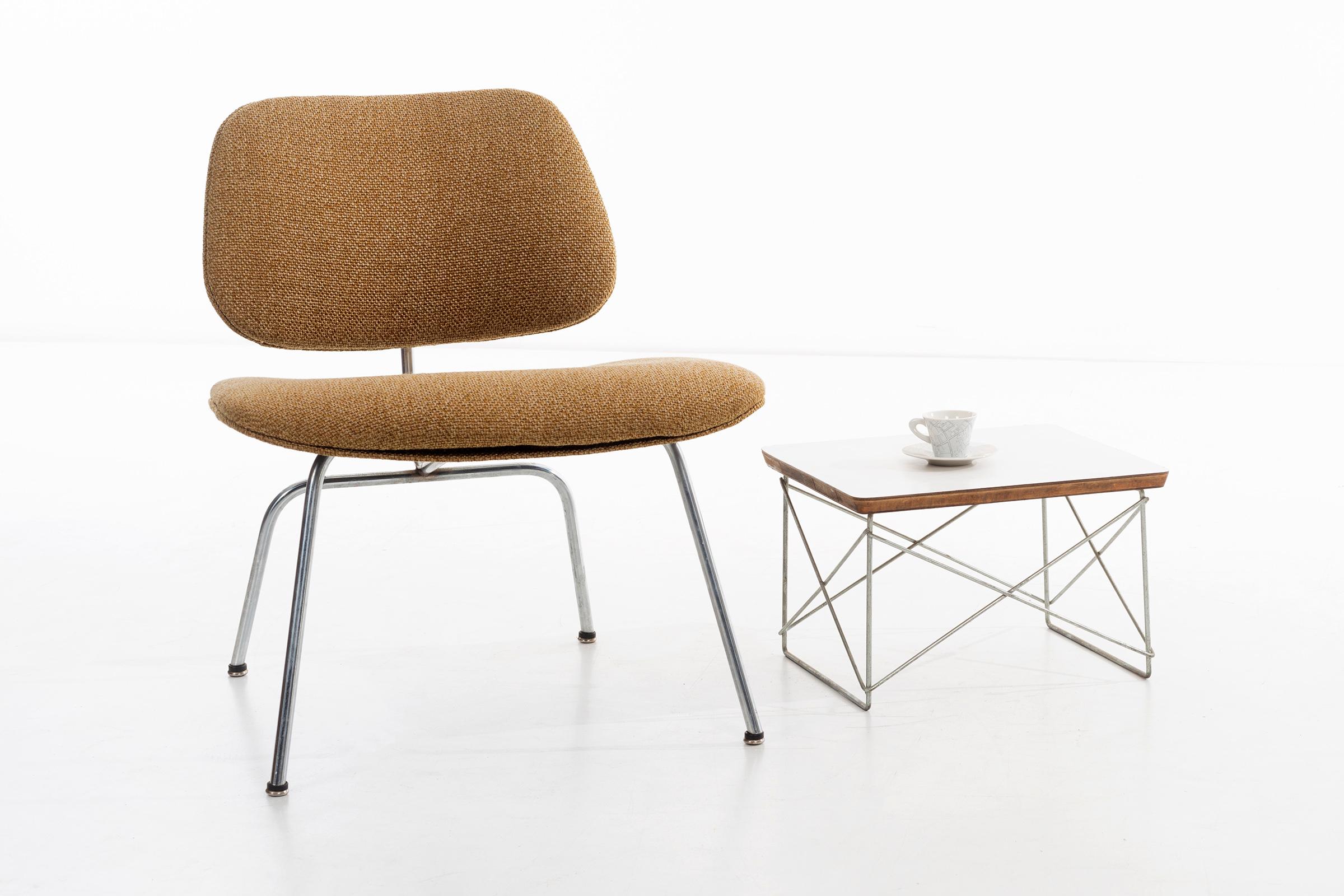 Charles Ray Eames Chairs 4