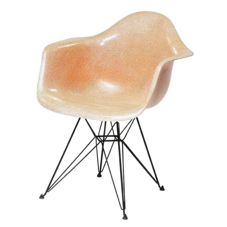 Mid-Century Modern Charles & Ray Eames DAR Eiffel Rope Edge Chair, 1st Generation, 1950 For Sale