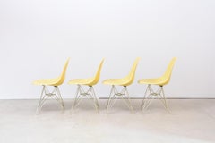 Charles & Ray Eames Dining Chairs Set of 4, Early Edition in Zenith Eiffel Legs