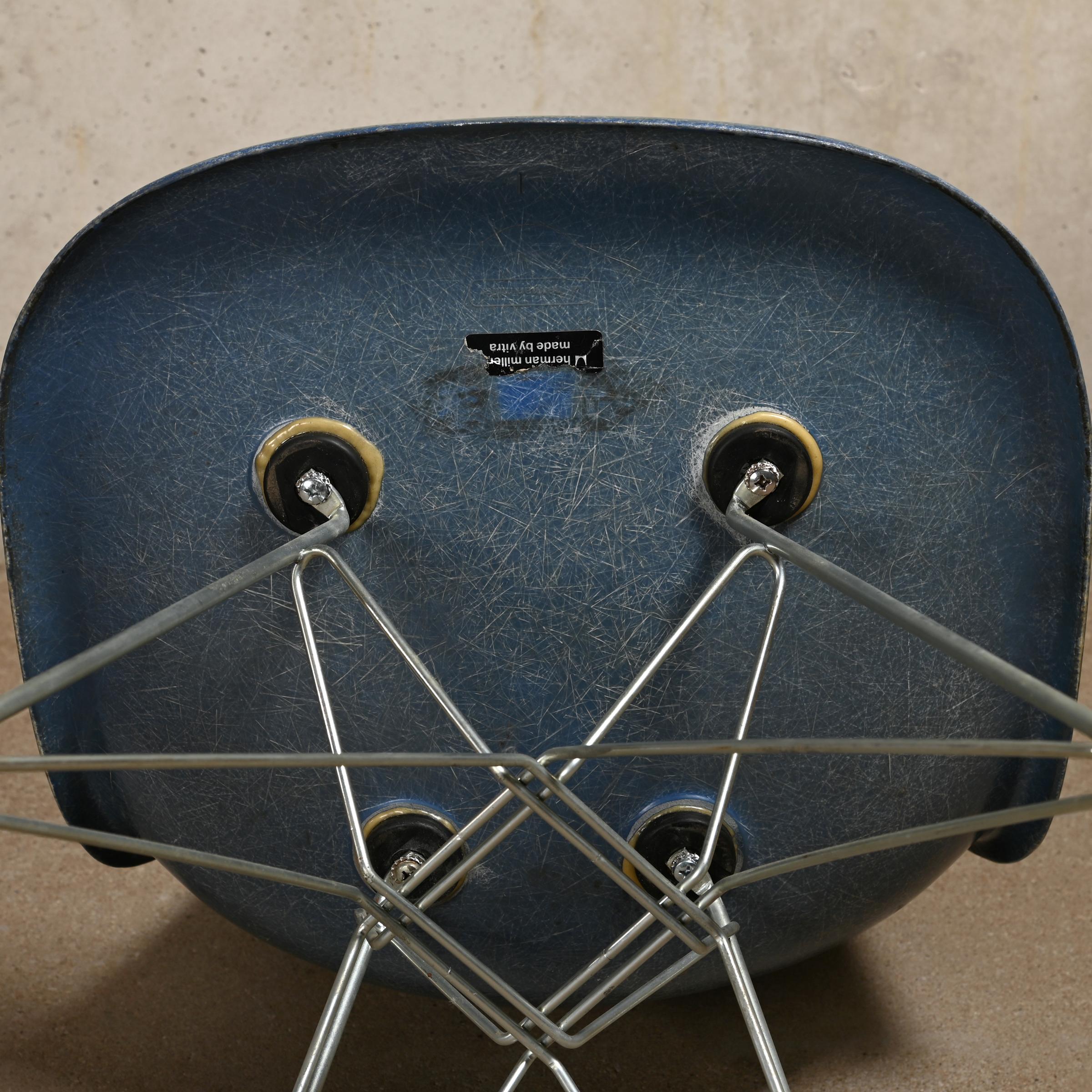 Charles & Ray Eames DSR side chair Medium Blue fiberglass for Herman Miller 1