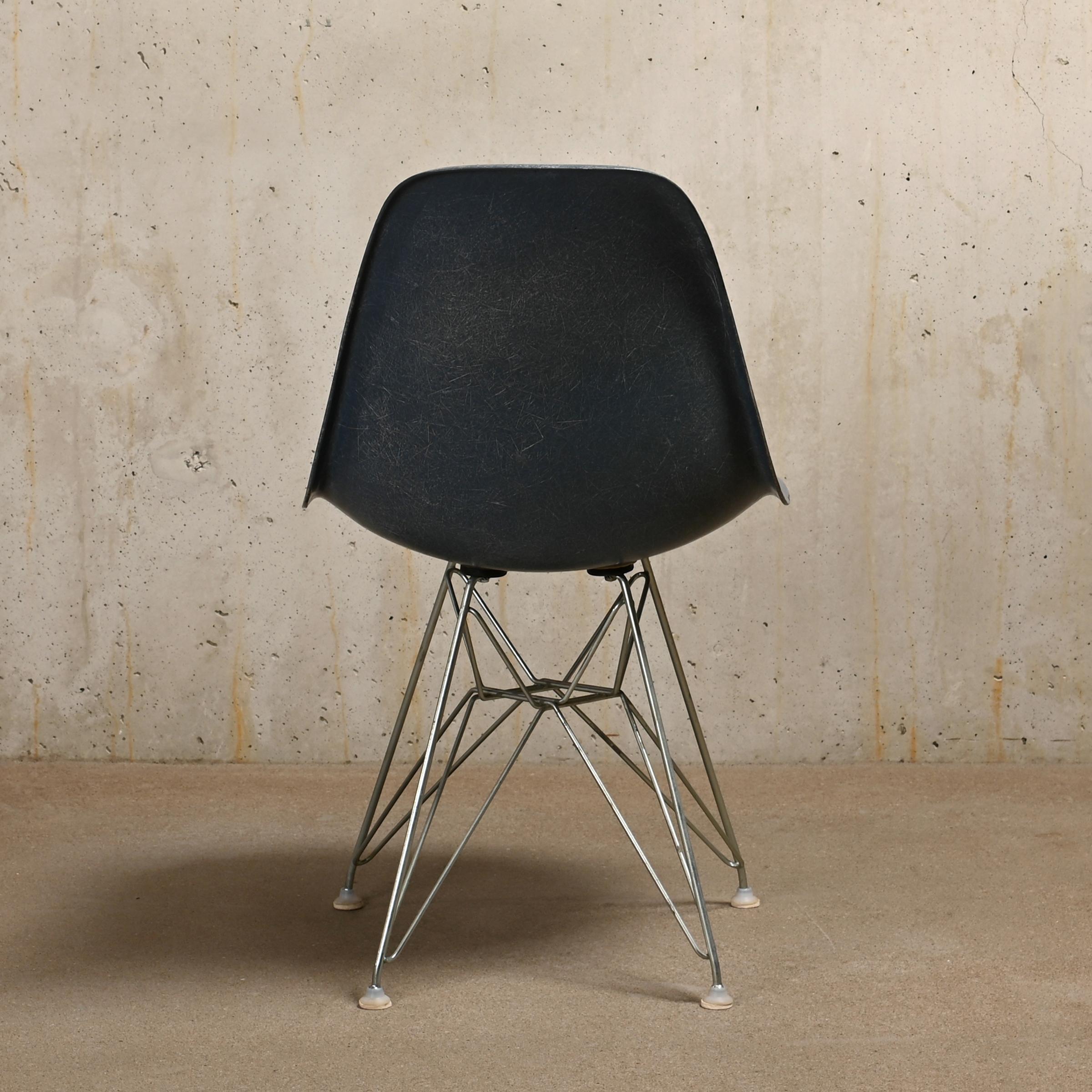 Molded Charles & Ray Eames DSR side chair Medium Blue fiberglass for Herman Miller