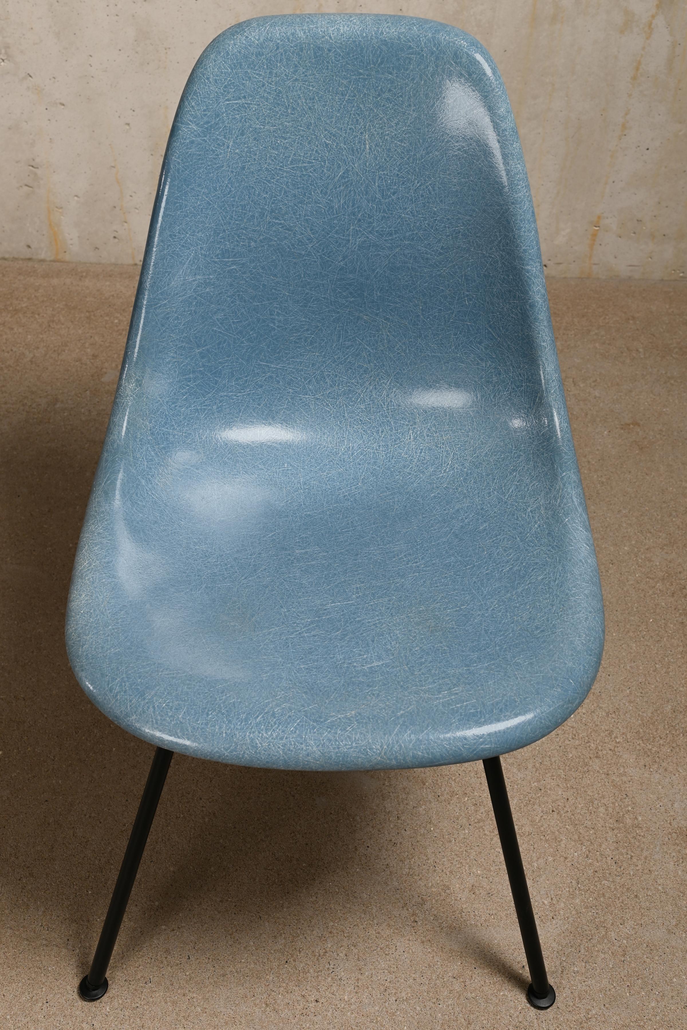 Charles & Ray Eames DSX Side Chair Blue Multicolor Set for Herman Miller 3
